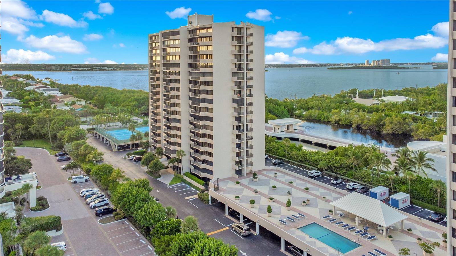 Riviera Beach, FL 33404,4200 N OCEAN DR #2-303