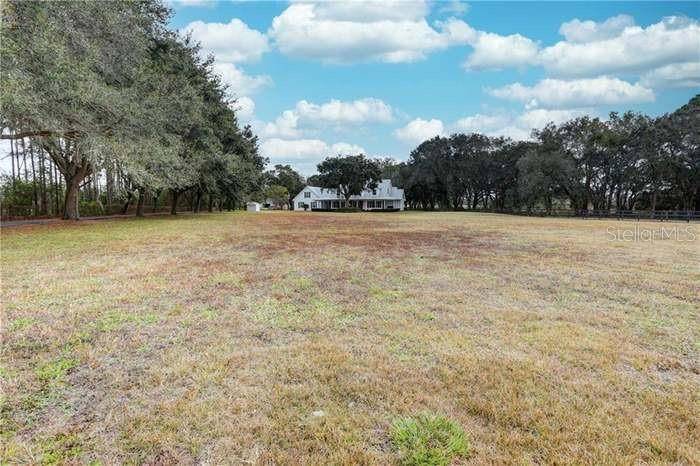 Wesley Chapel, FL 33545,6936 HANDCART RD