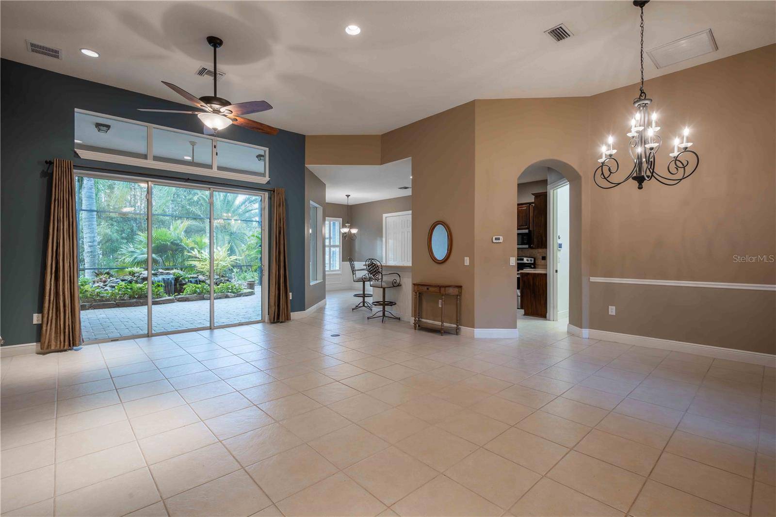 Lady Lake, FL 32159,38633 LAKEVIEW WALK