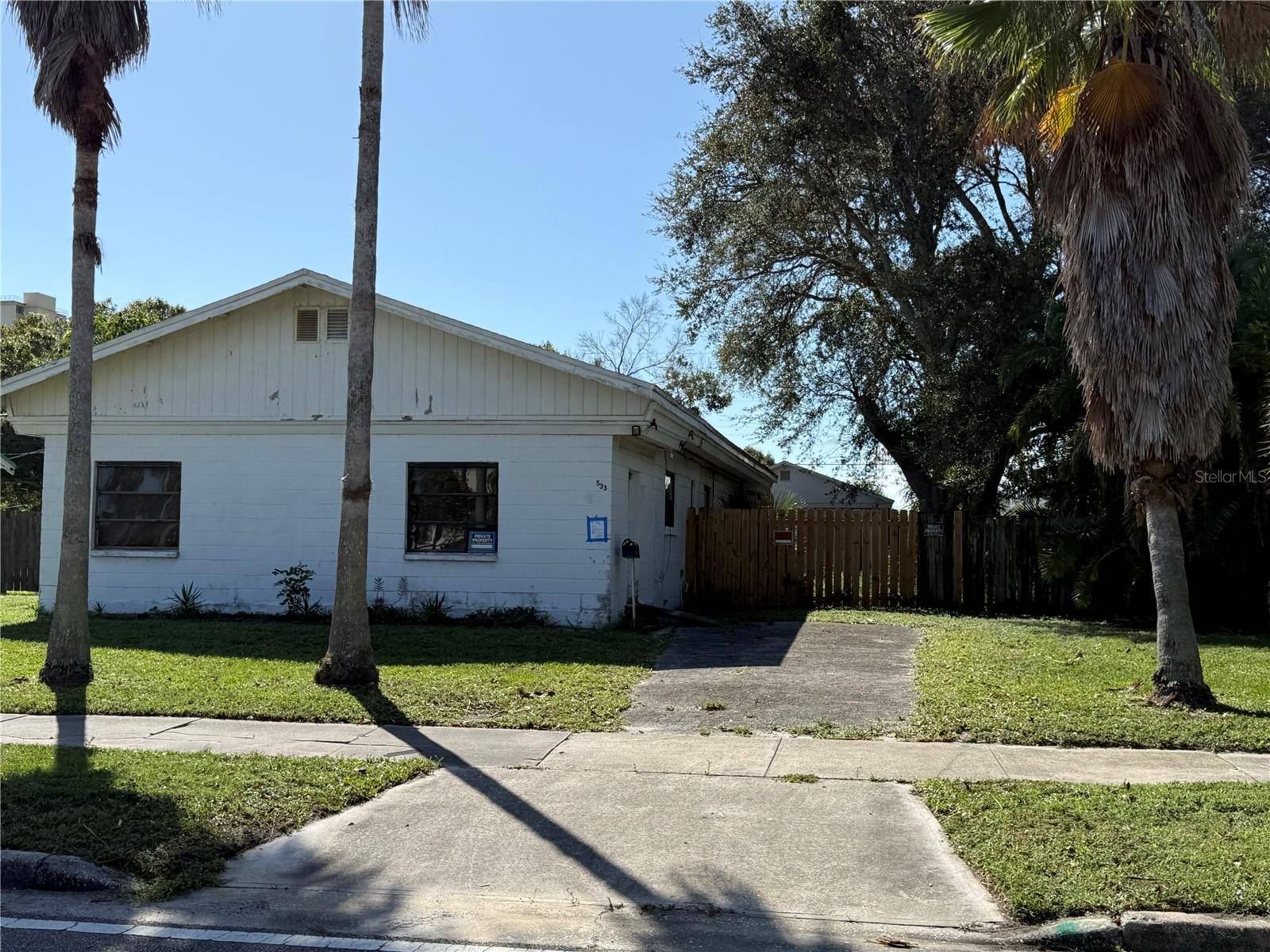 Melbourne, FL 32901,533 E FEE AVE