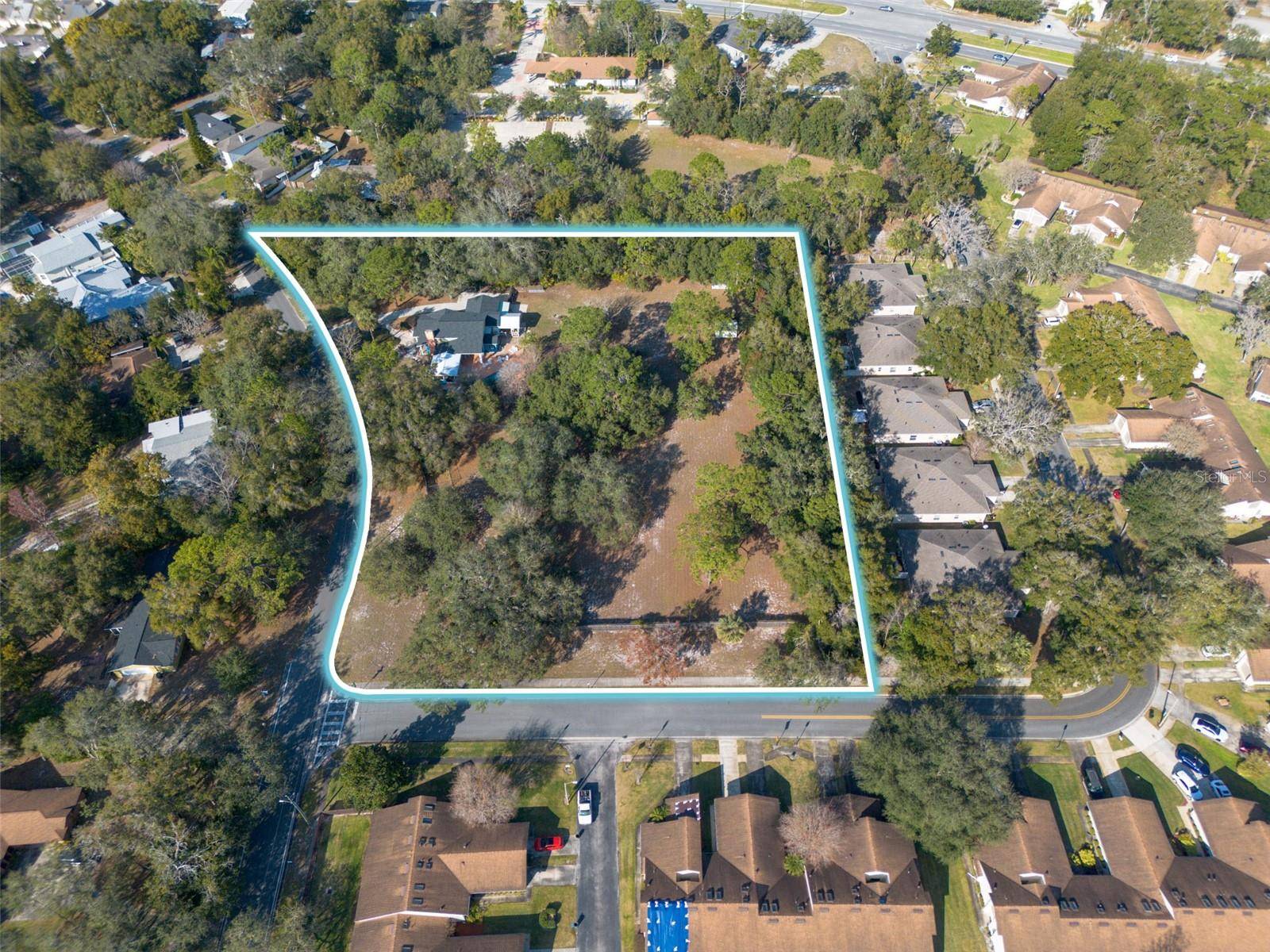 Casselberry, FL 32707,210 NE TRIPLET DR