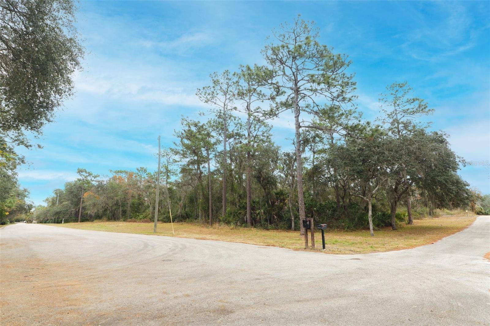 Orlando, FL 32817,5405 ROCKING HORSE RD