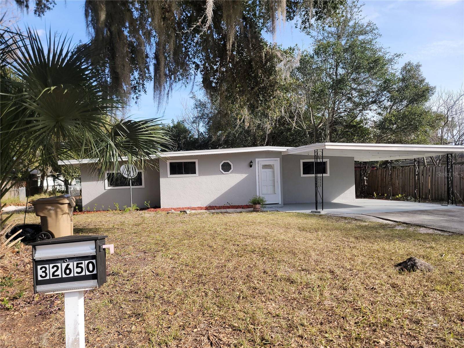 Tavares, FL 32778,32650 AZEALIA PL