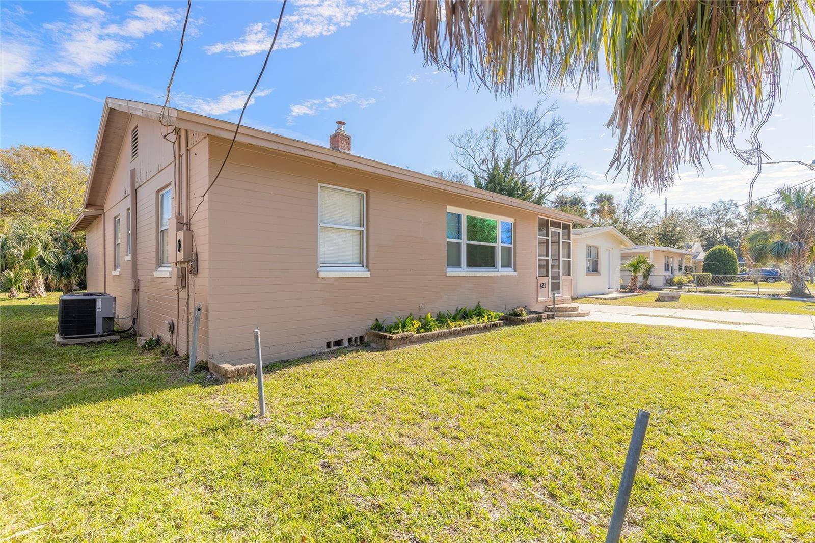 Daytona Beach, FL 32114,421 JEFFERSON ST