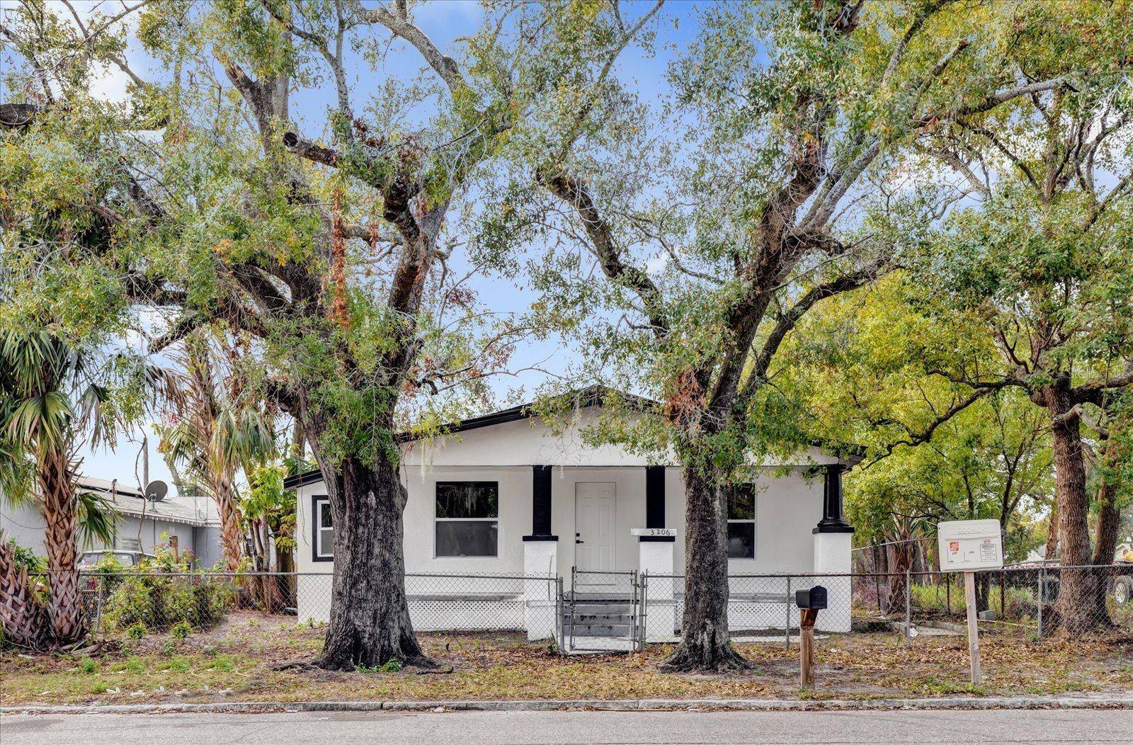 Tampa, FL 33605,3206 N 29TH ST