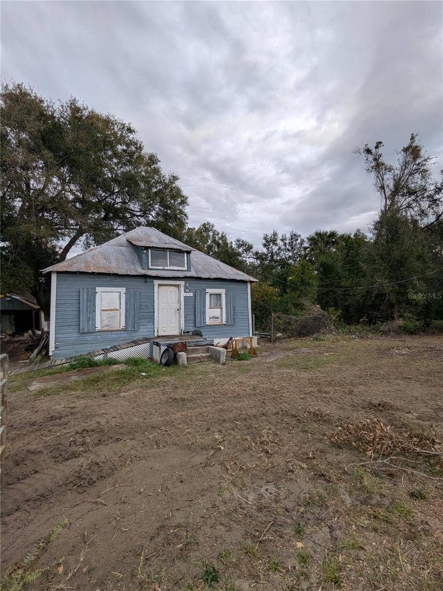 Geneva, FL 32732,620 COCHRAN RD