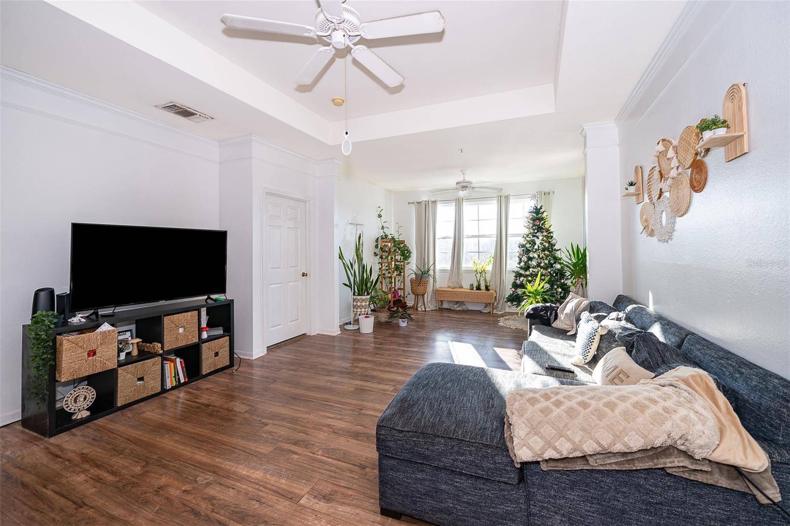 Orlando, FL 32835,6413 ASTOR VILLAGE AVE #305