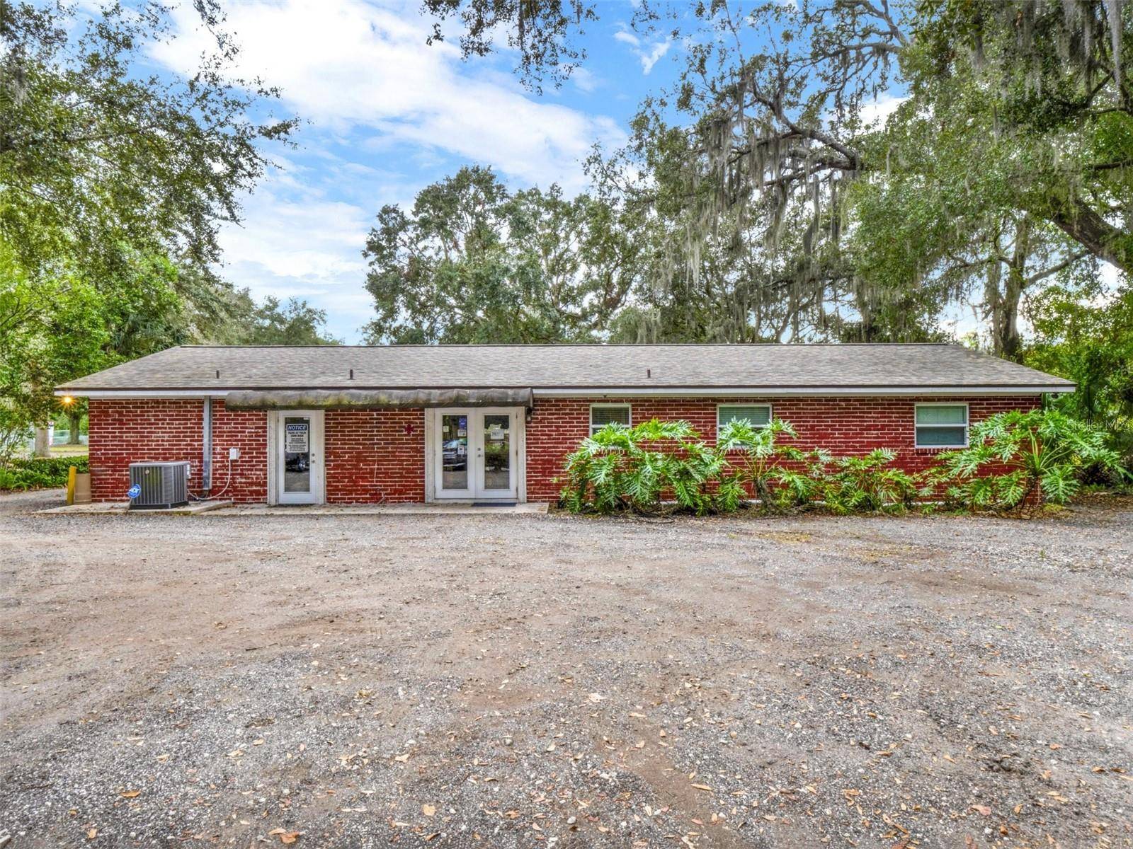 Lake Mary, FL 32746,2768 W LAKE MARY BLVD