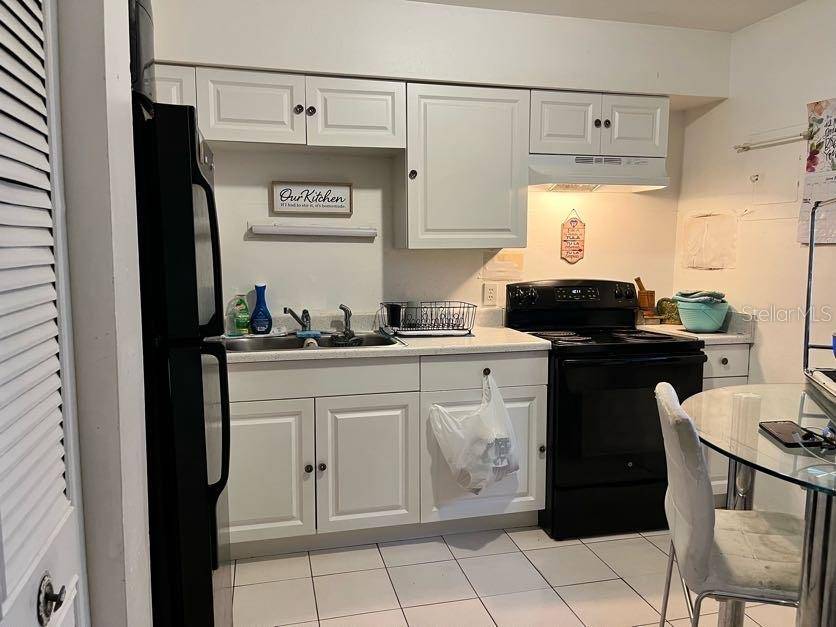Orlando, FL 32807,5885 DAHLIA DR #24