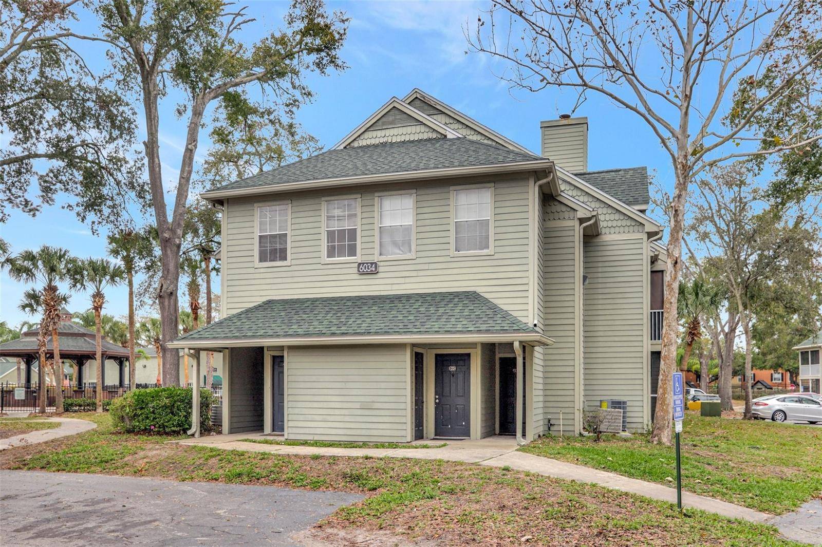 Orlando, FL 32835,6034 WESTGATE DR #202