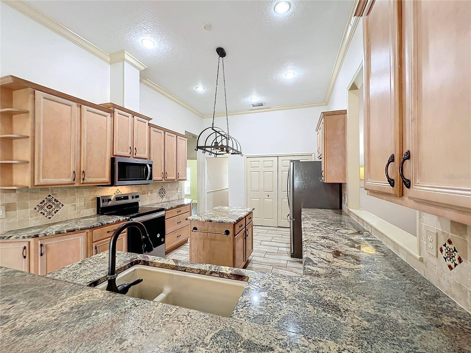 Orlando, FL 32806,2511 MADRON CT