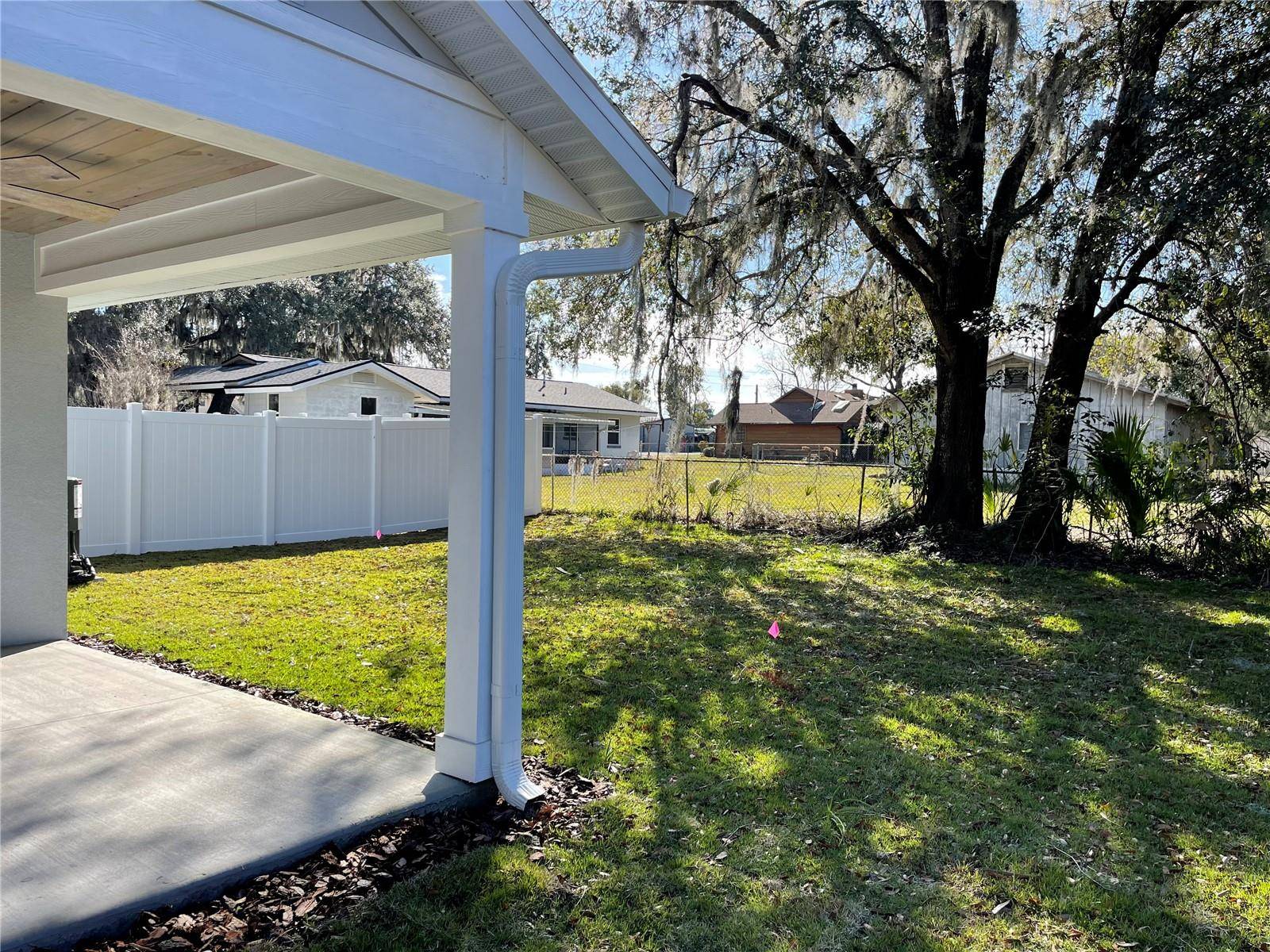 Mount Dora, FL 32757,1218 LIBERTY AVE