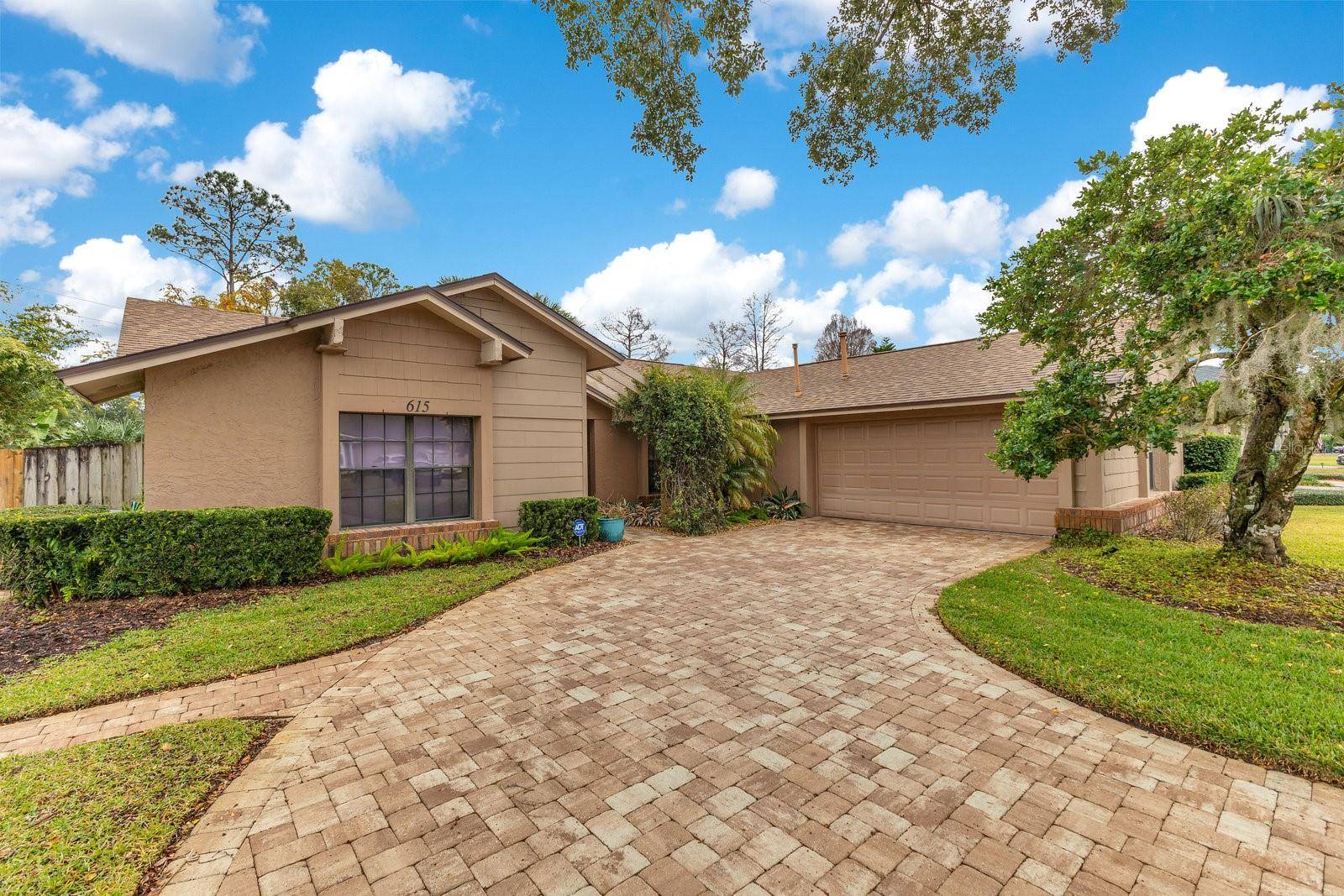 Winter Springs, FL 32708,615 TUSKAWILLA POINT LN