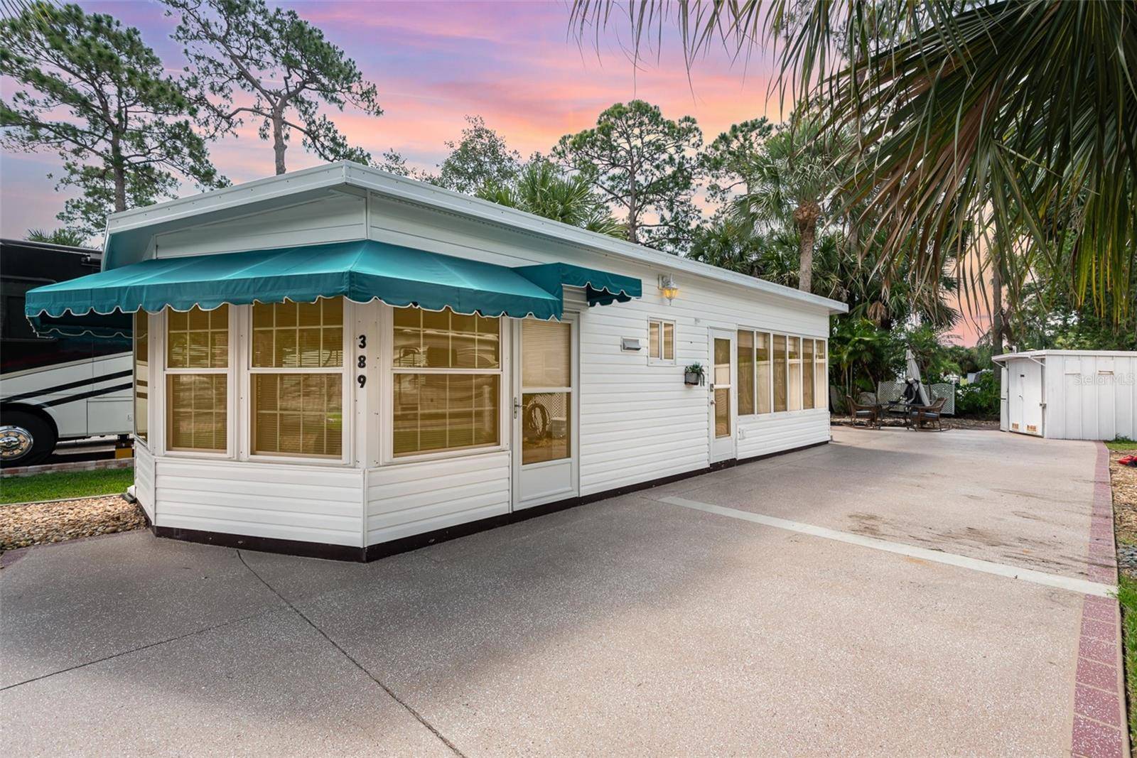 Titusville, FL 32780,389 OAK COVE RD