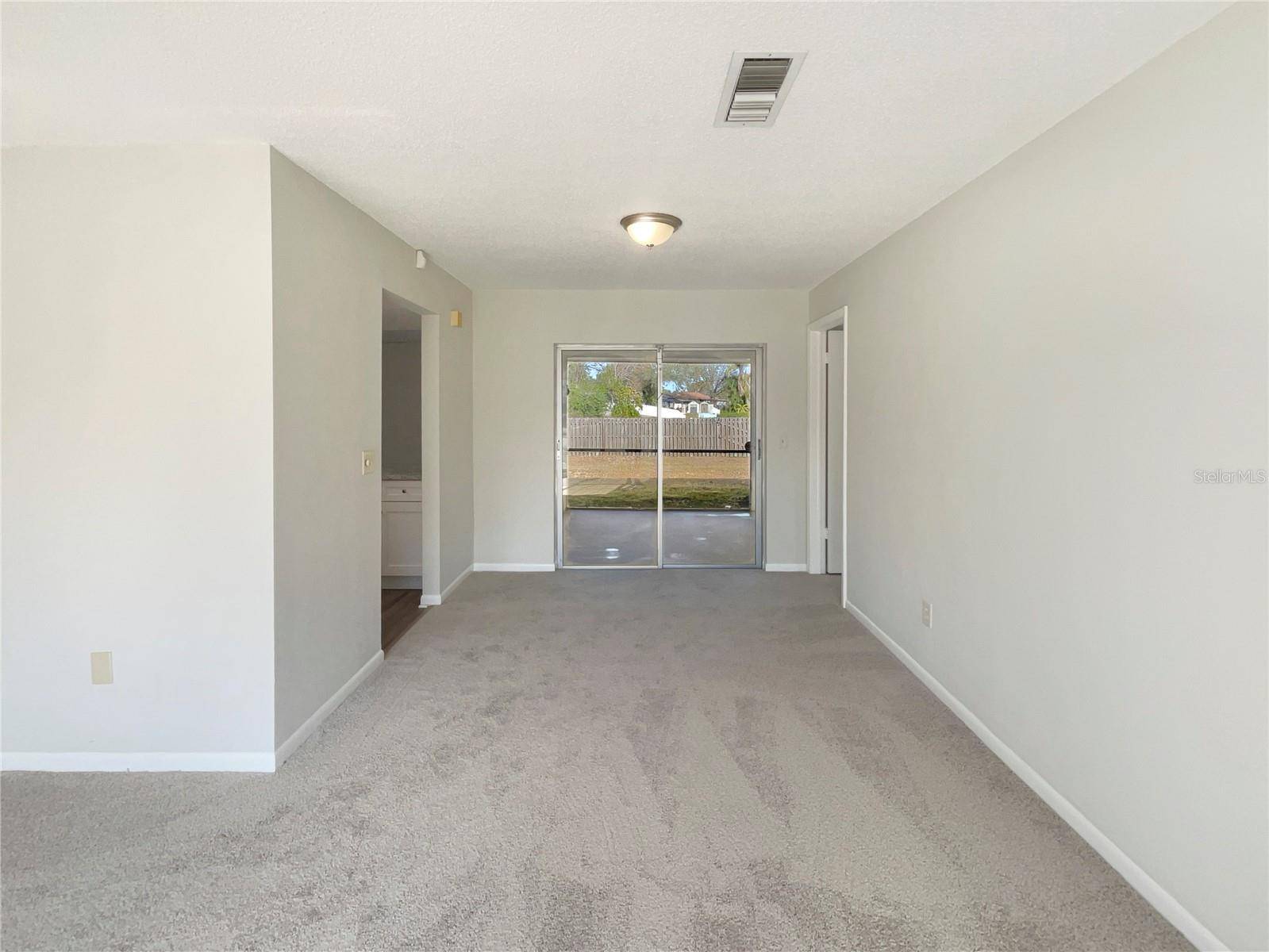 Tampa, FL 33625,14315 KNOLL RIDGE DR