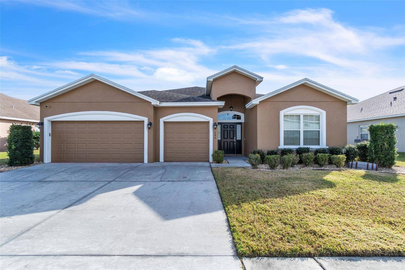 Auburndale, FL 33823,245 VIOLA DR