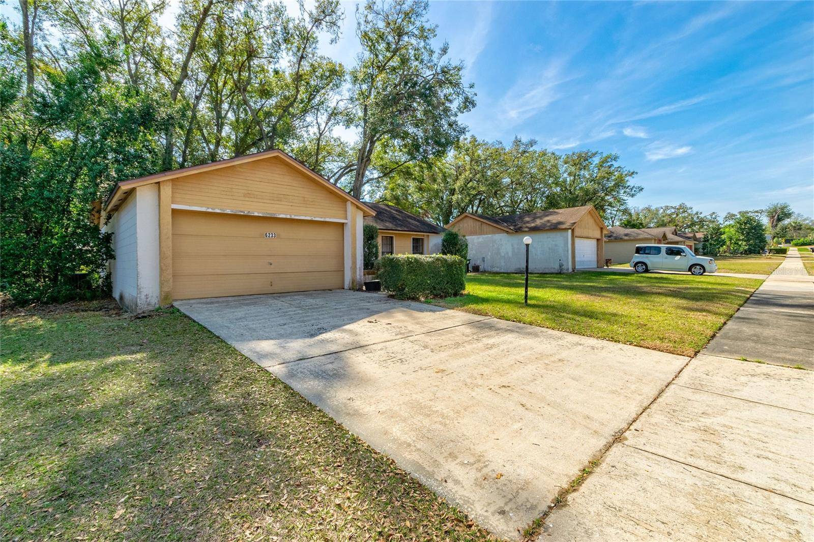 Orlando, FL 32808,6233 SPARLING HILLS CIR