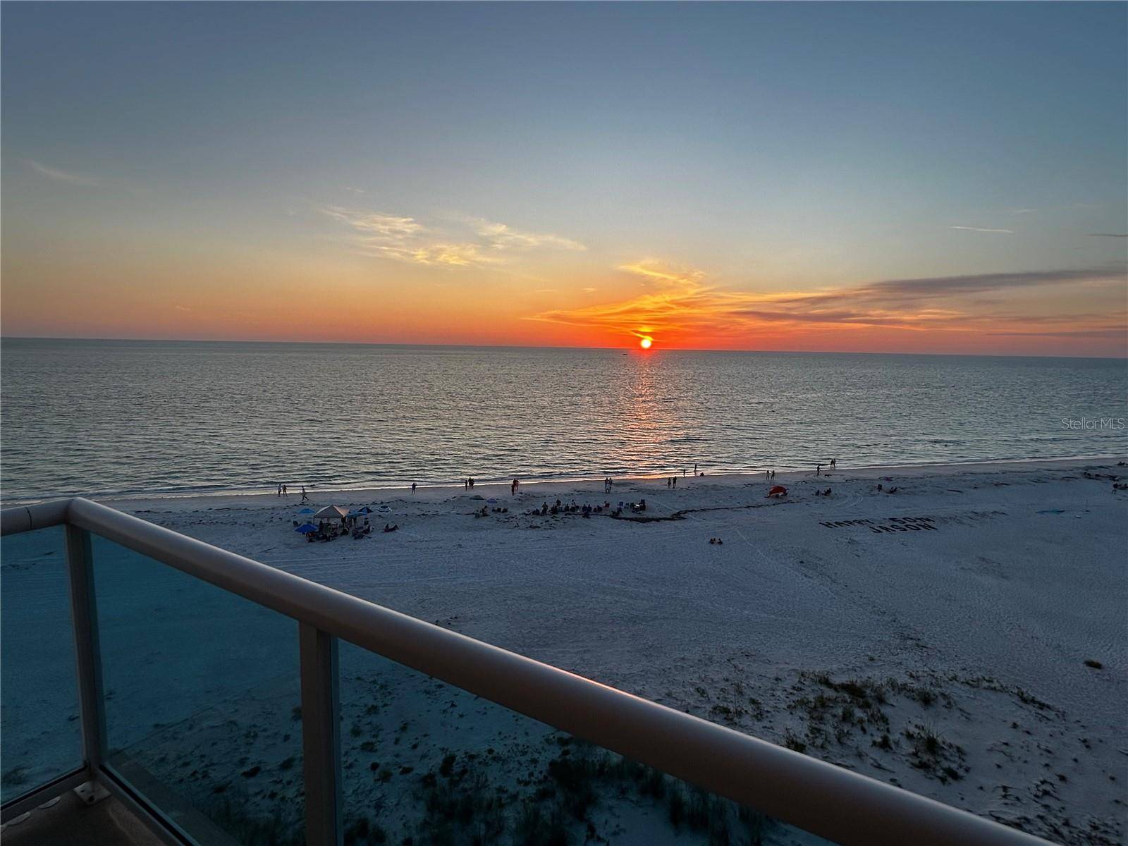 Clearwater Beach, FL 33767,880 MANDALAY AVE #S601
