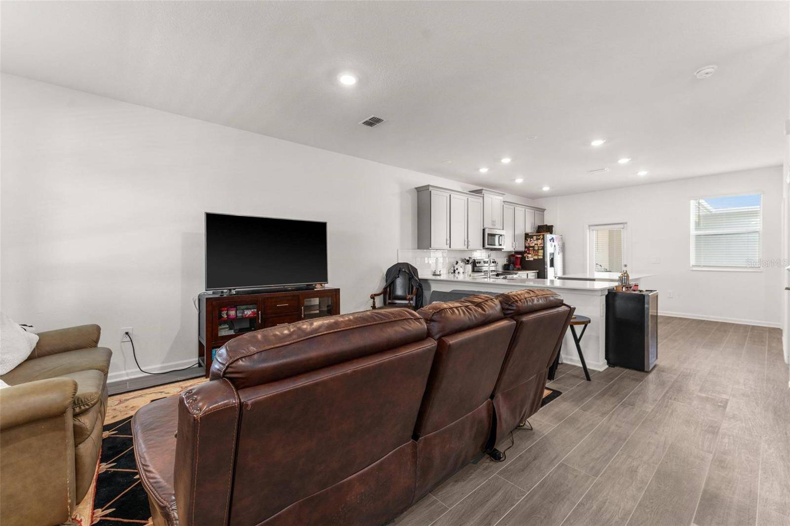 Kissimmee, FL 34747,2559 RELAXING LN