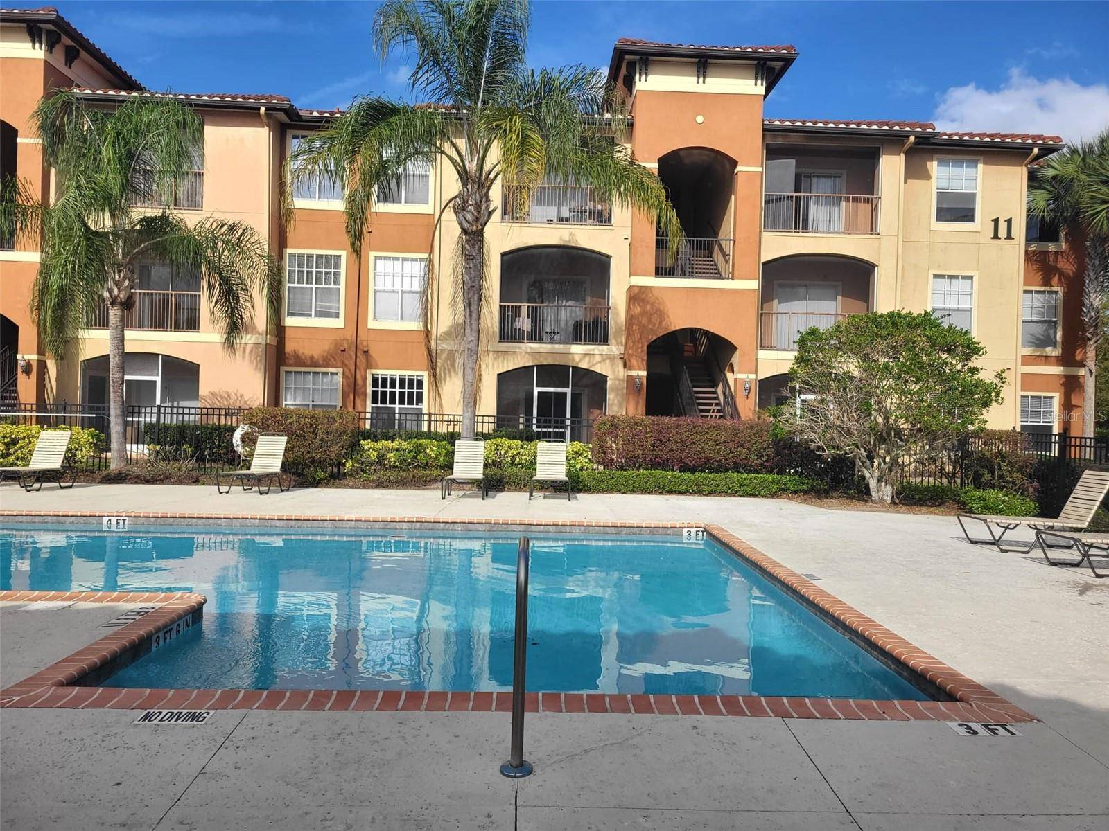 Orlando, FL 32811,5518 METROWEST BLVD #104