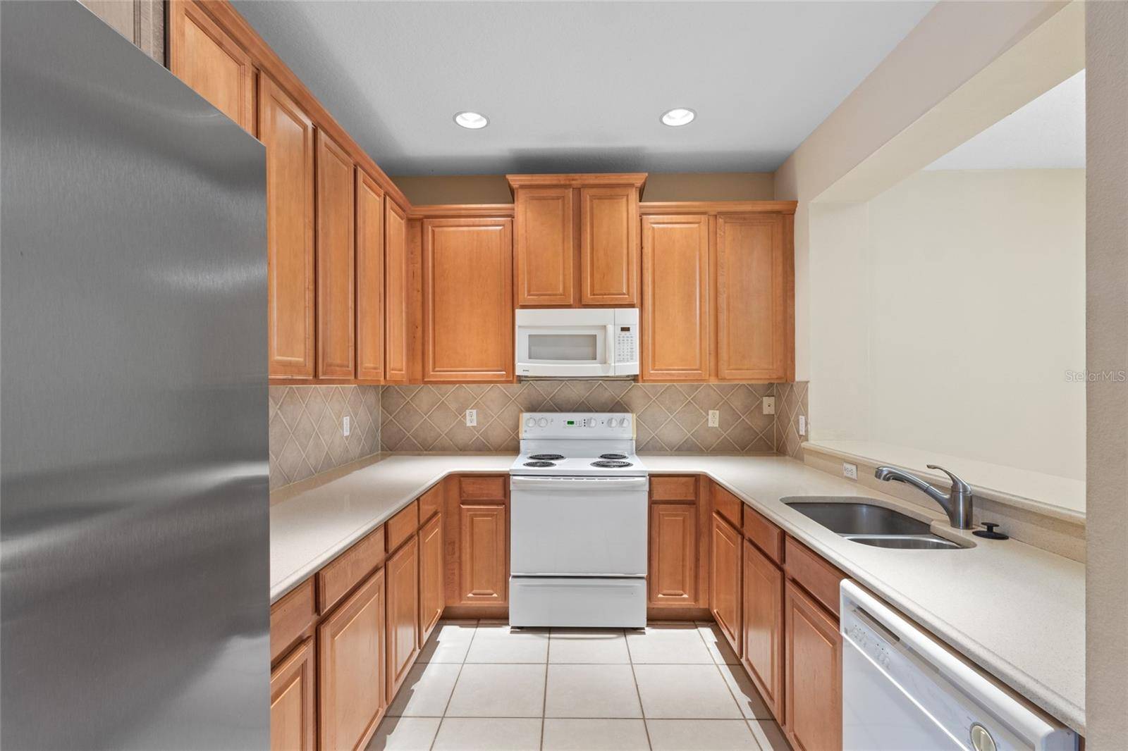 Ocoee, FL 34761,980 CRESTWOOD COMMONS AVE