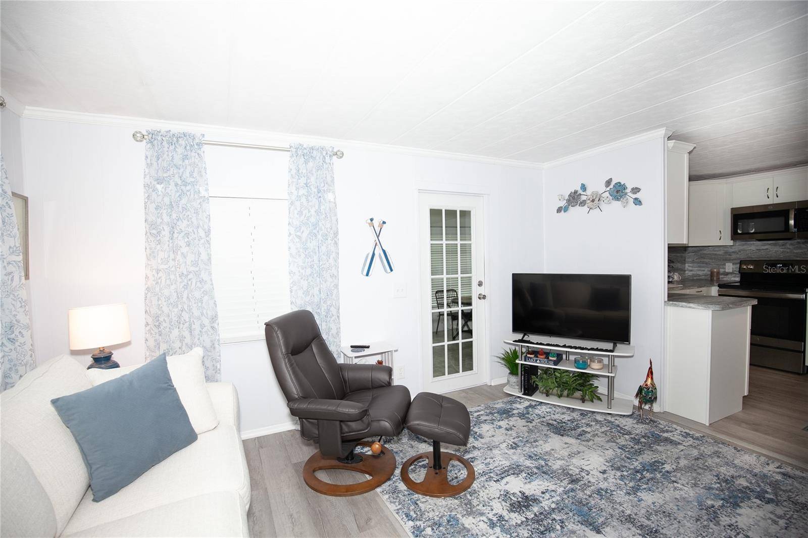 Tavares, FL 32778,662 SINCLAIR CIR