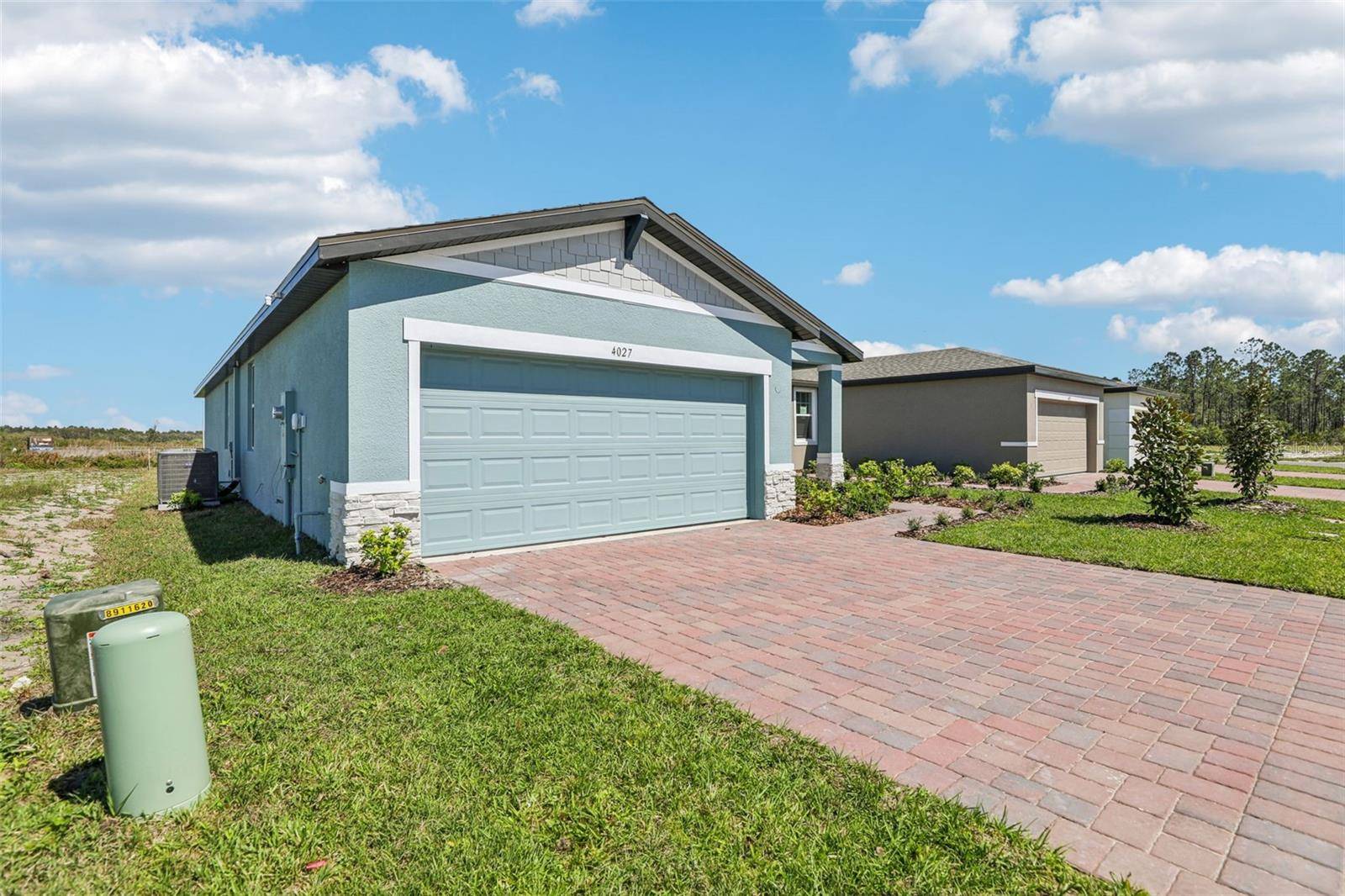 Poinciana, FL 34759,4027 COPPERLEAF LN