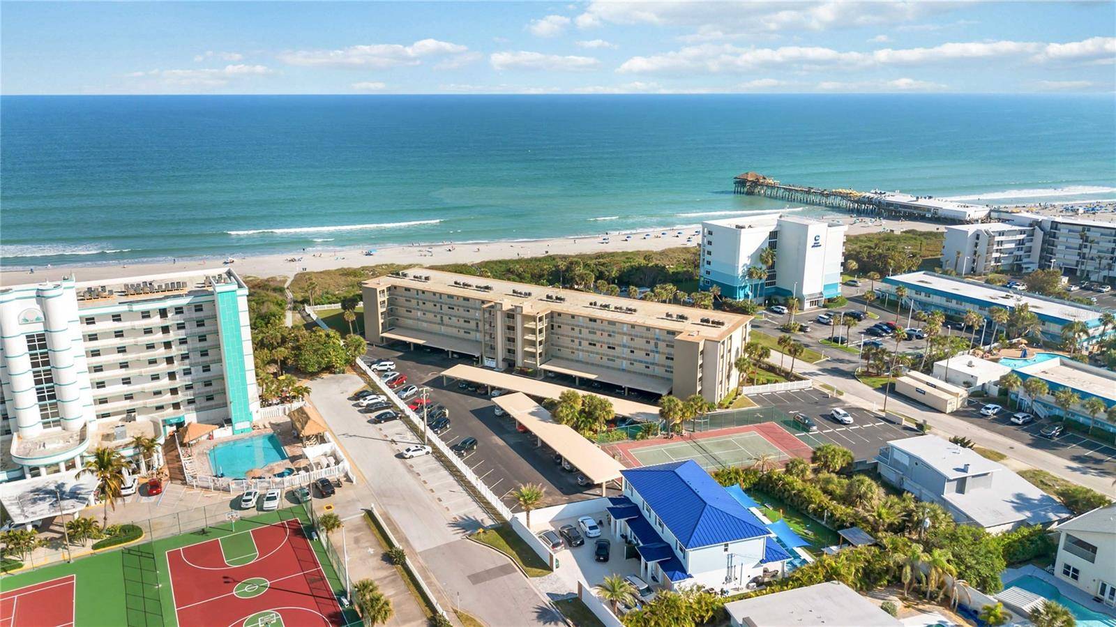 Cocoa Beach, FL 32931,220 YOUNG AVE #24