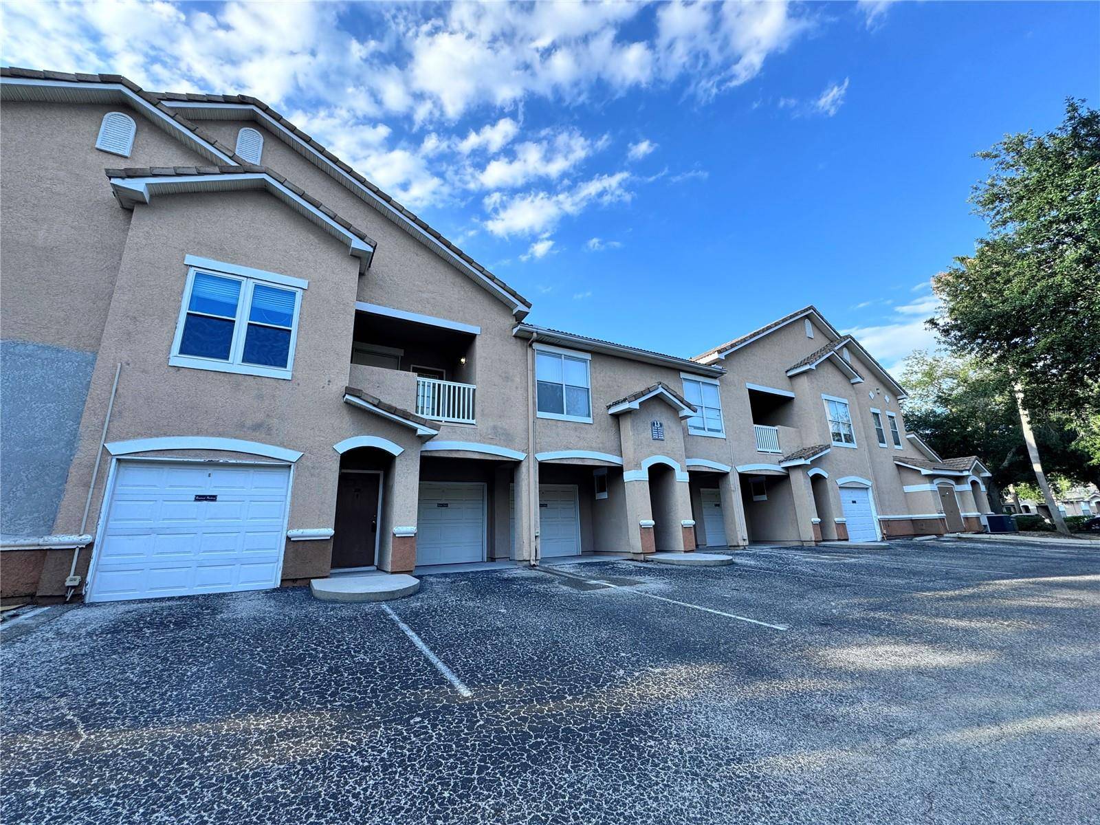 Tampa, FL 33647,10412 VILLA VIEW CIR #10412