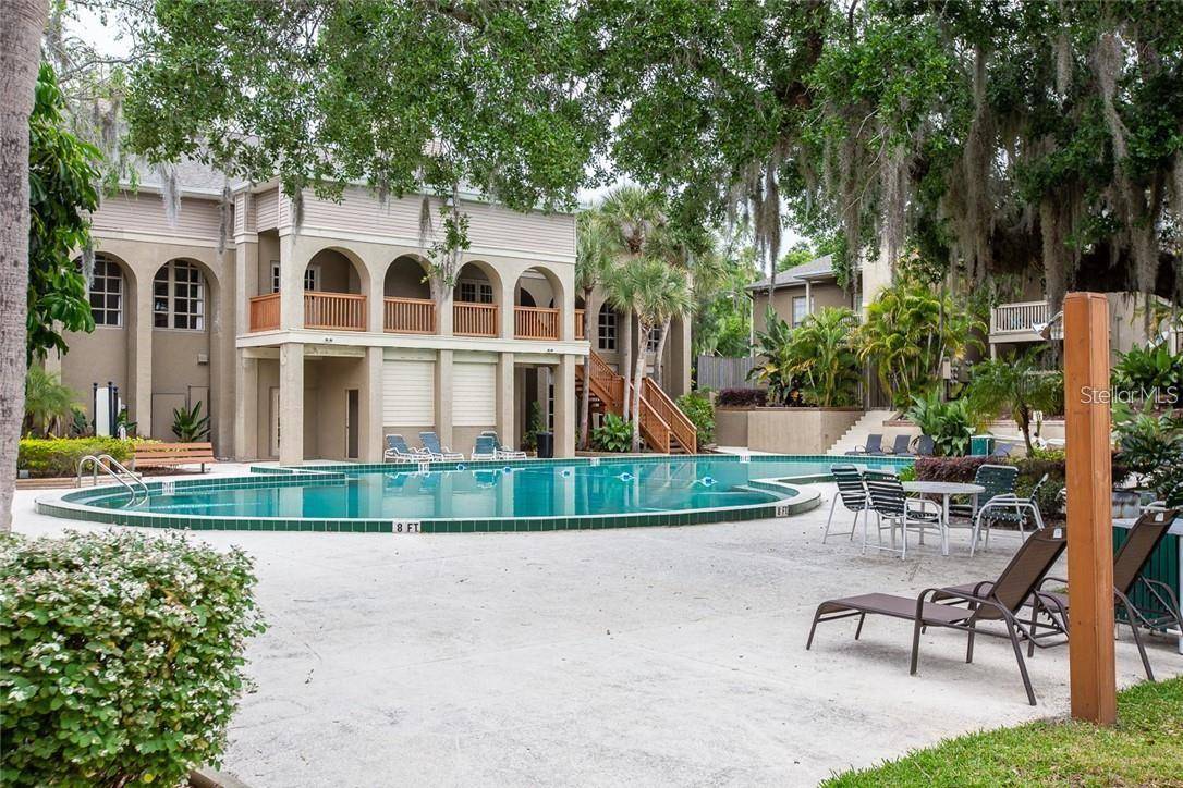 Altamonte Springs, FL 32714,385 WYMORE RD #200