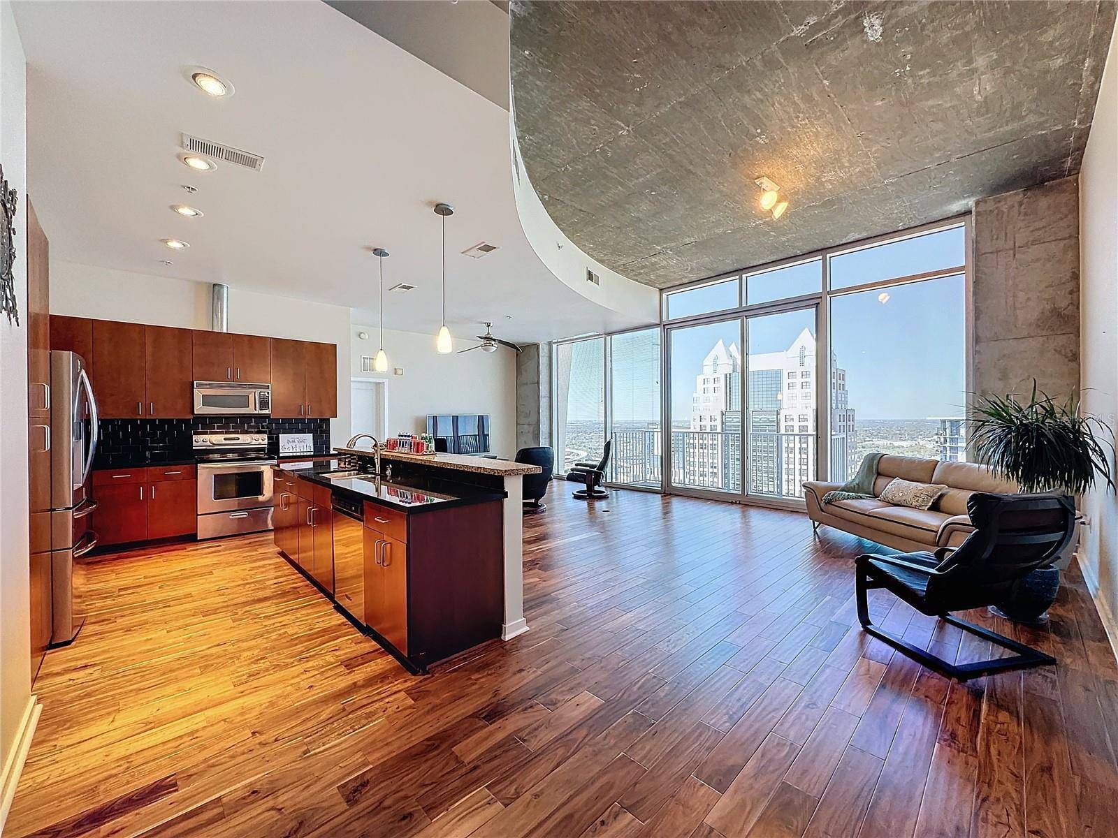 Orlando, FL 32801,155 S COURT AVE #2904-PENTHOUSE