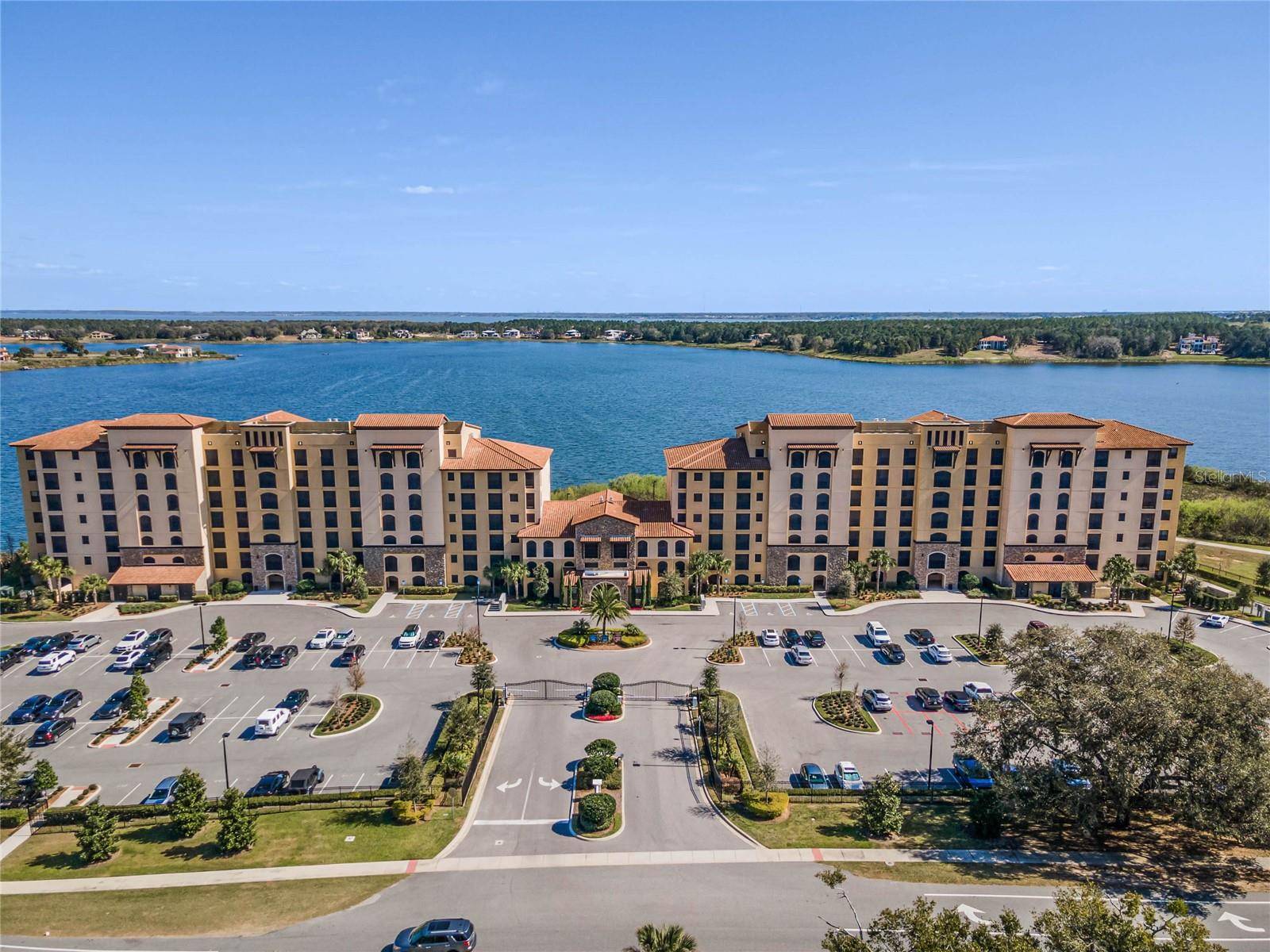 Montverde, FL 34756,16300 COUNTY ROAD 455 #305