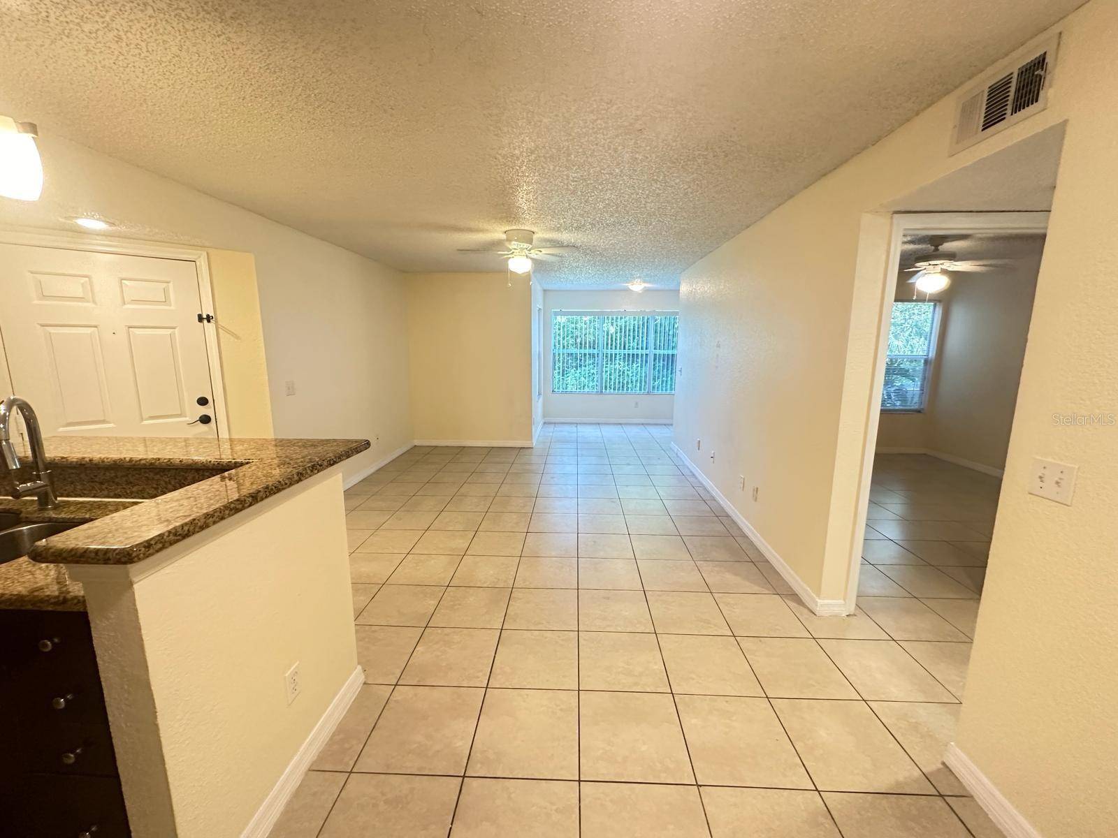 Orlando, FL 32811,5120 CONROY RD #513