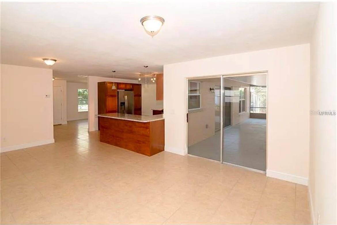 Longwood, FL 32750,100 HUNTSWOOD CT