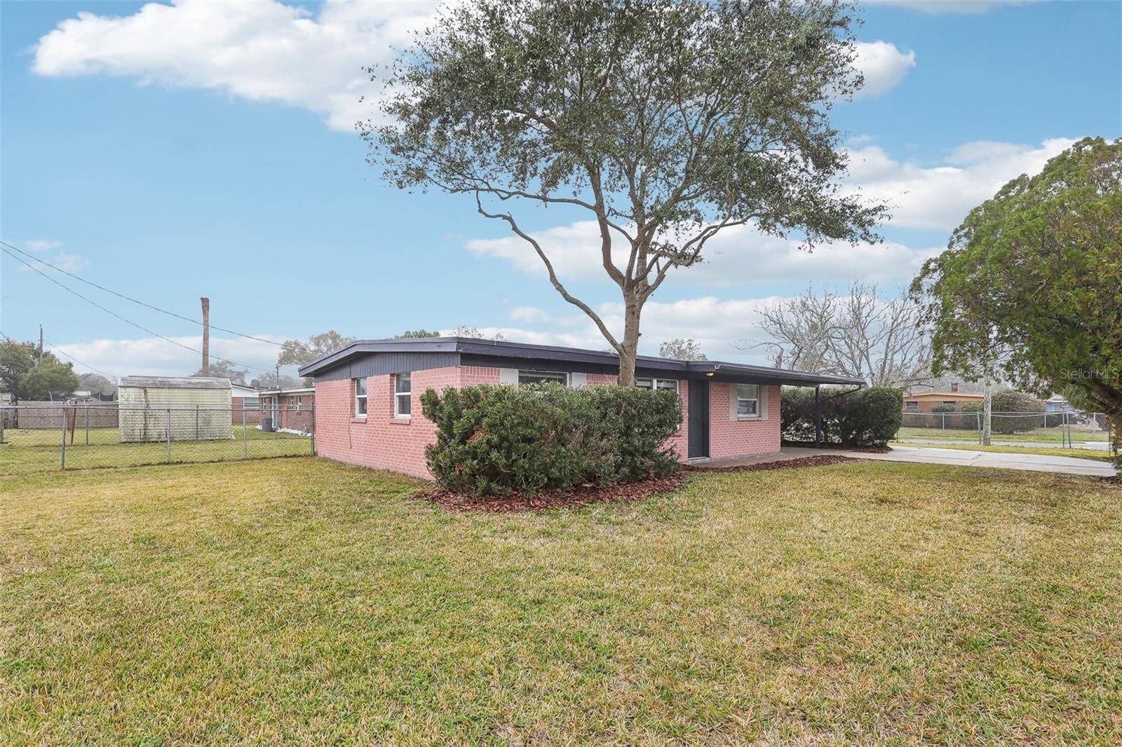 Sanford, FL 32771,2943 TRUMAN BLVD