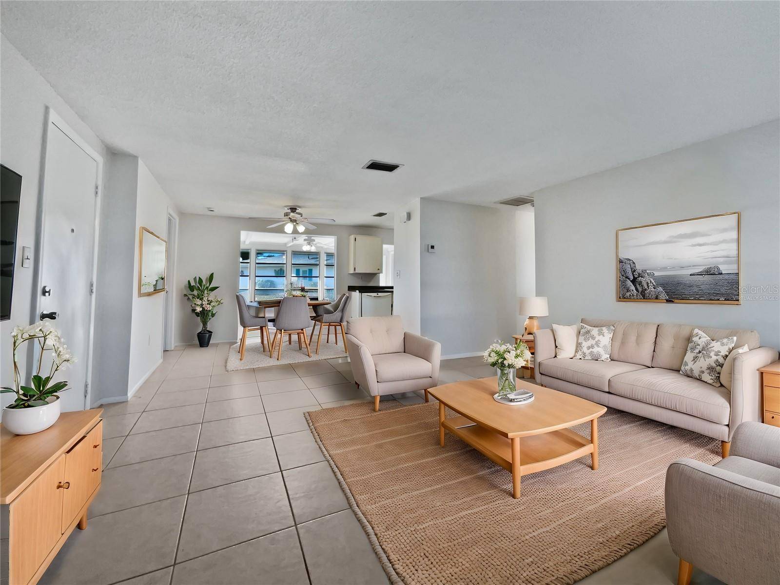 Venice, FL 34293,507 CIRCLEWOOD DR #O2