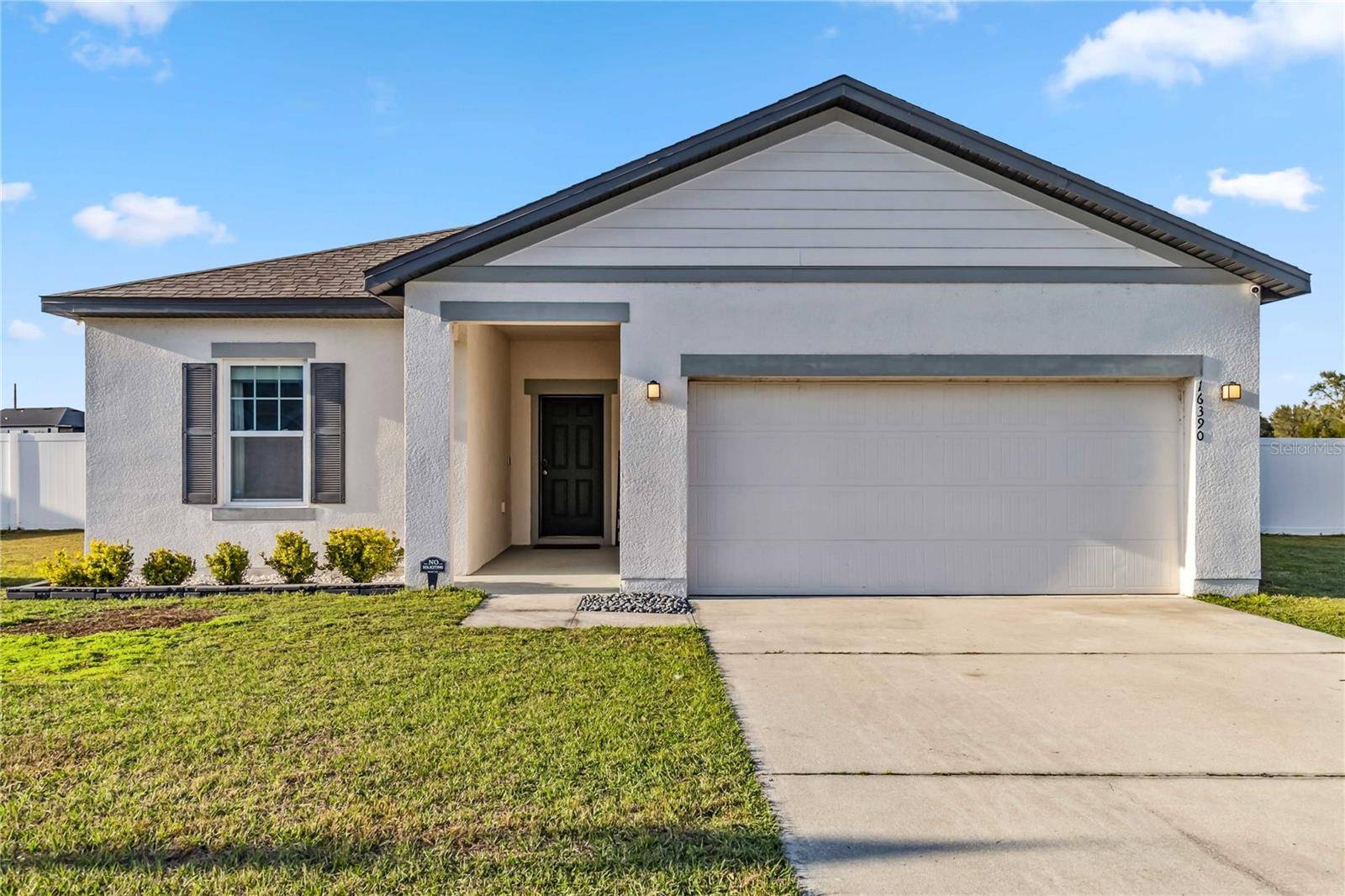 Groveland, FL 34736,16390 BLOOMING CHERRY DR