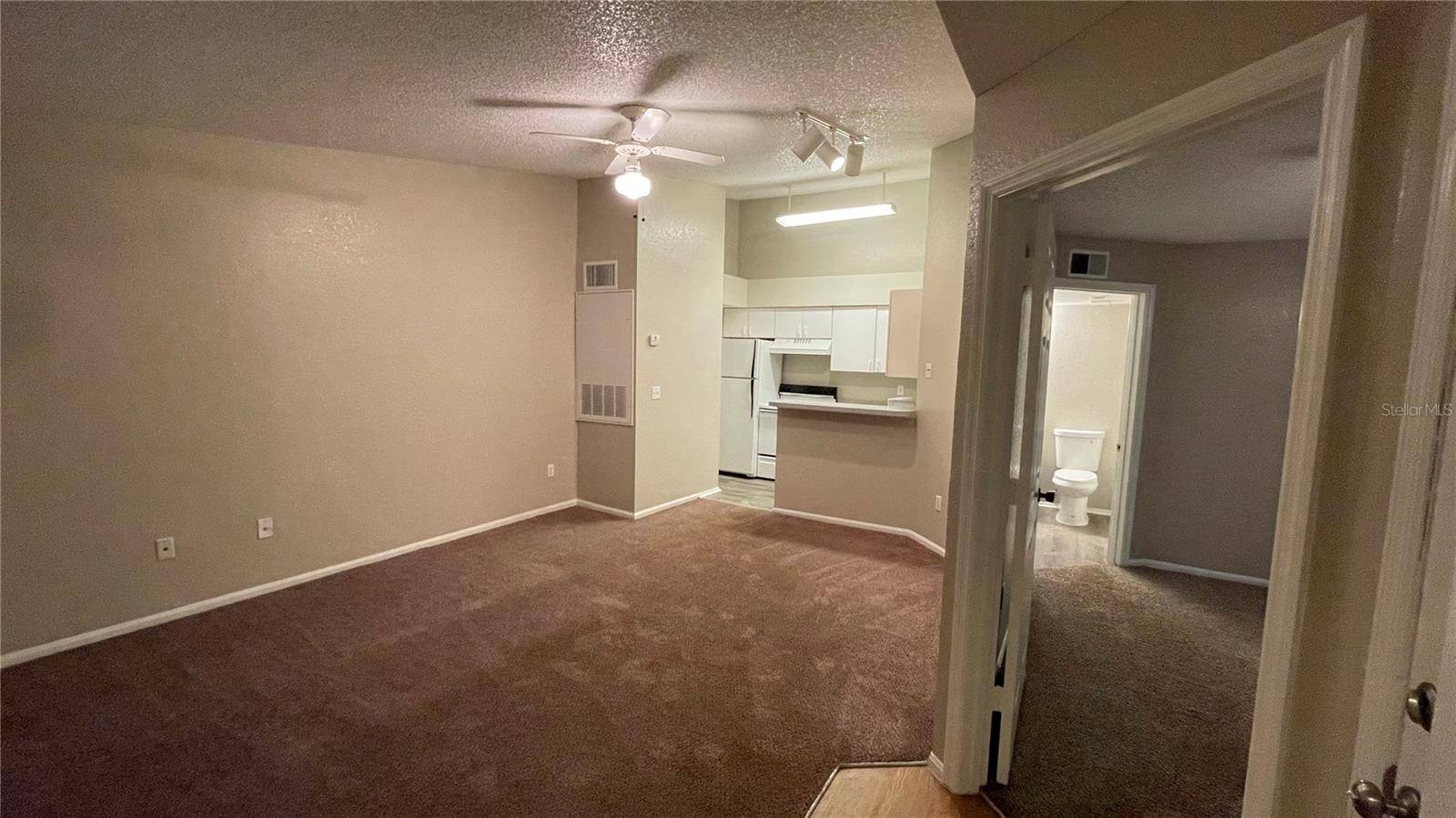 Orlando, FL 32839,5016 PARK CENTRAL DR #2231