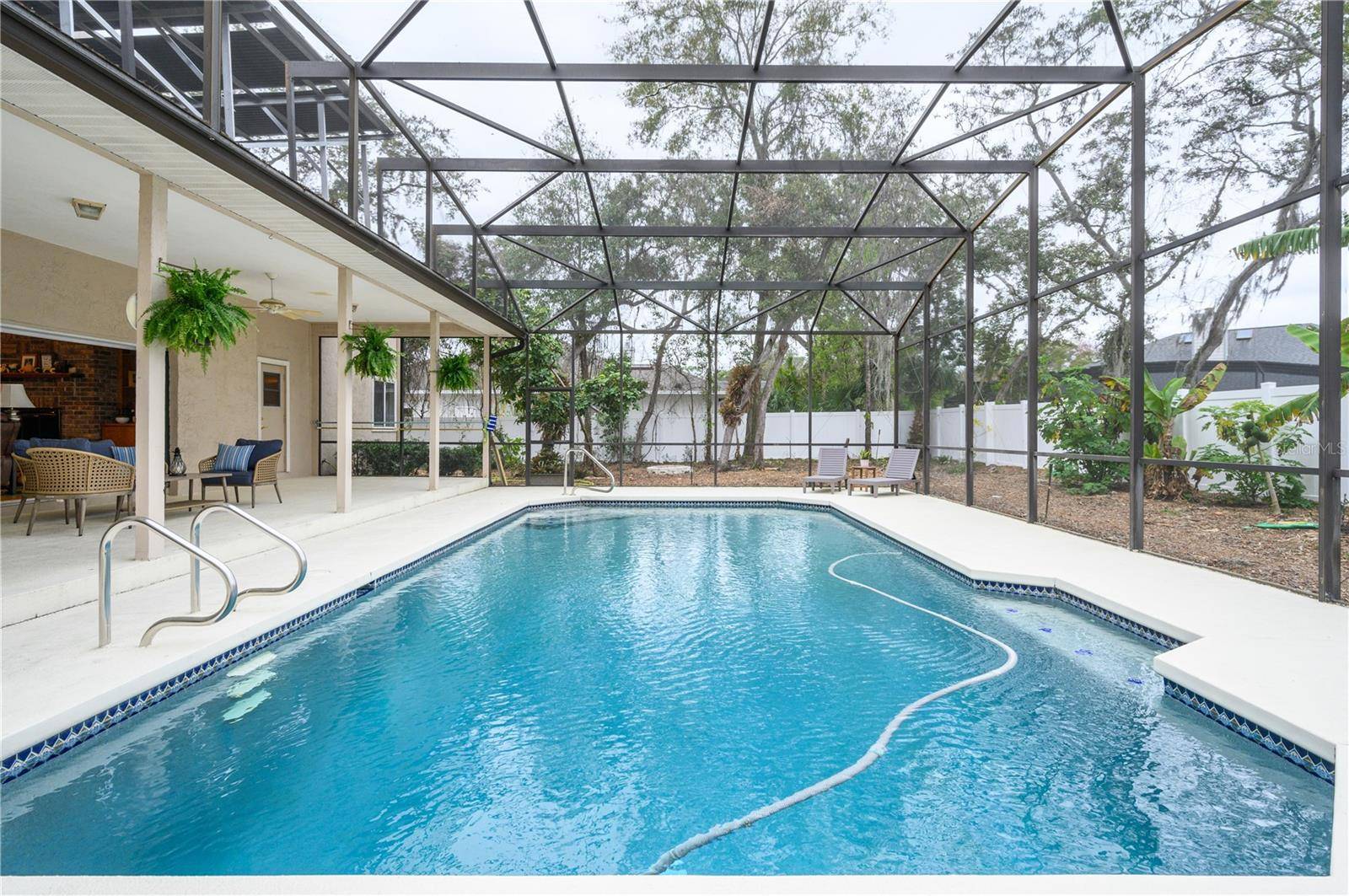 Lake Mary, FL 32746,398 PINE TREE RD