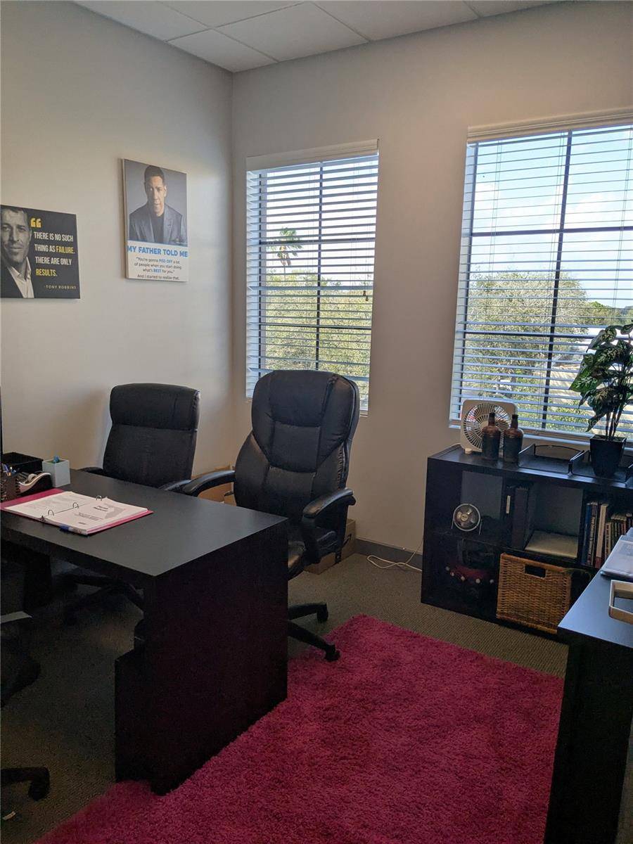 Orlando, FL 32835,7065 WESTPOINTE BLVD #308
