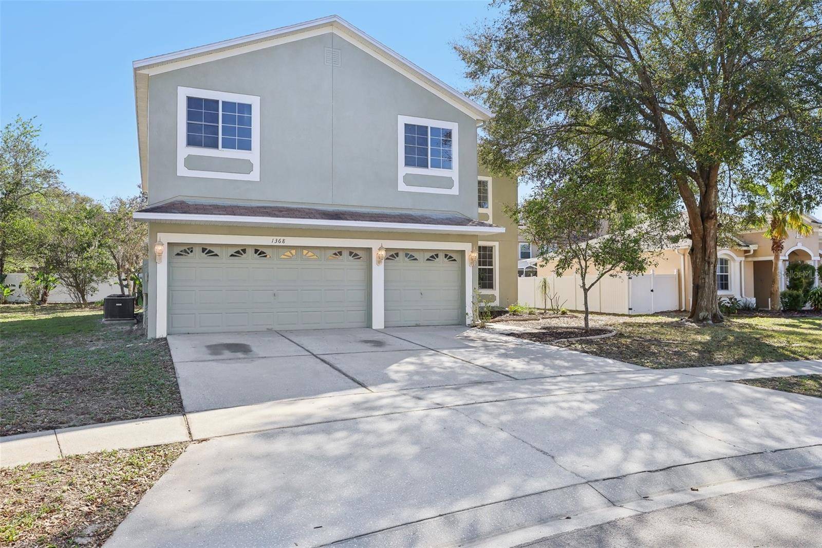 Apopka, FL 32712,1368 FALCONWOOD CT