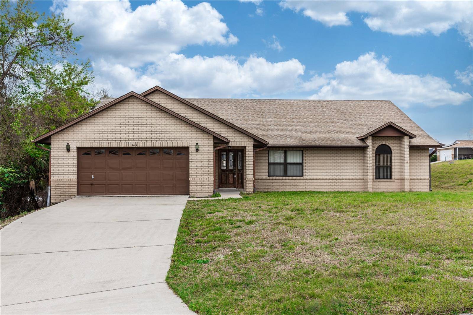 Deltona, FL 32725,1811 SPRINGWOOD LN