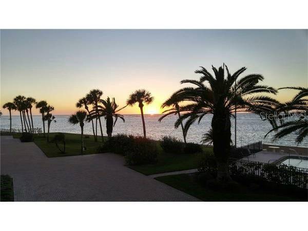 Sarasota, FL 34242,4708 OCEAN BLVD #E2