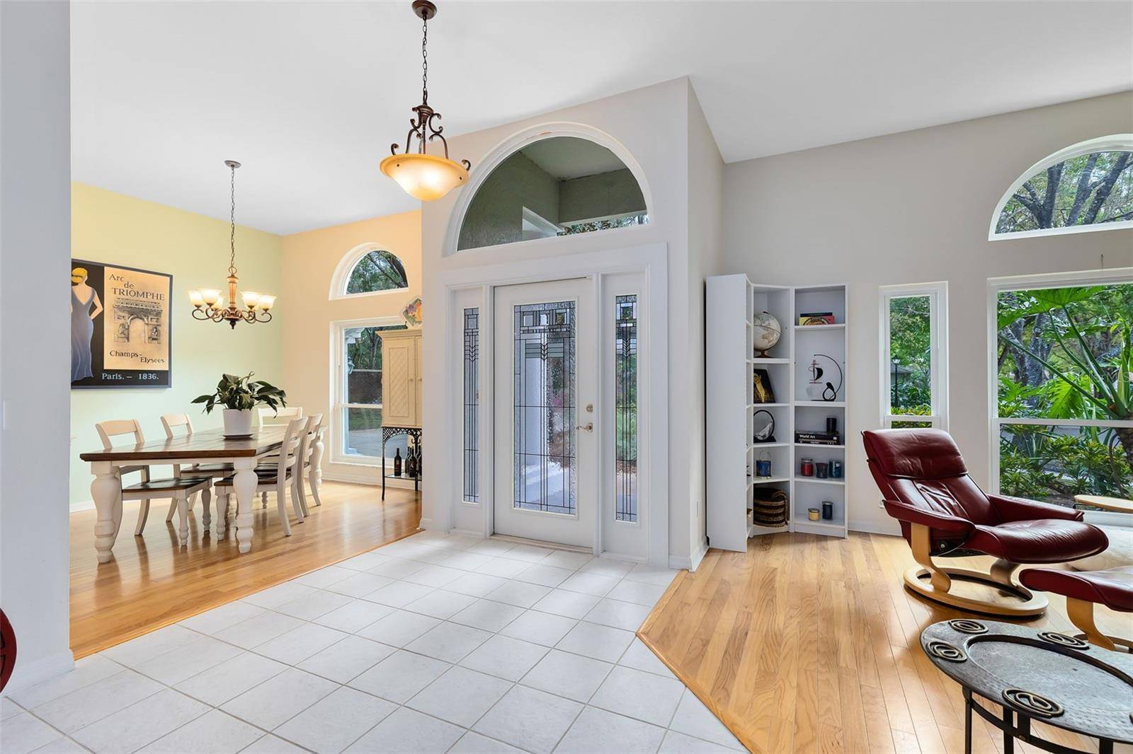 Oviedo, FL 32765,520 LONG LAKE CT
