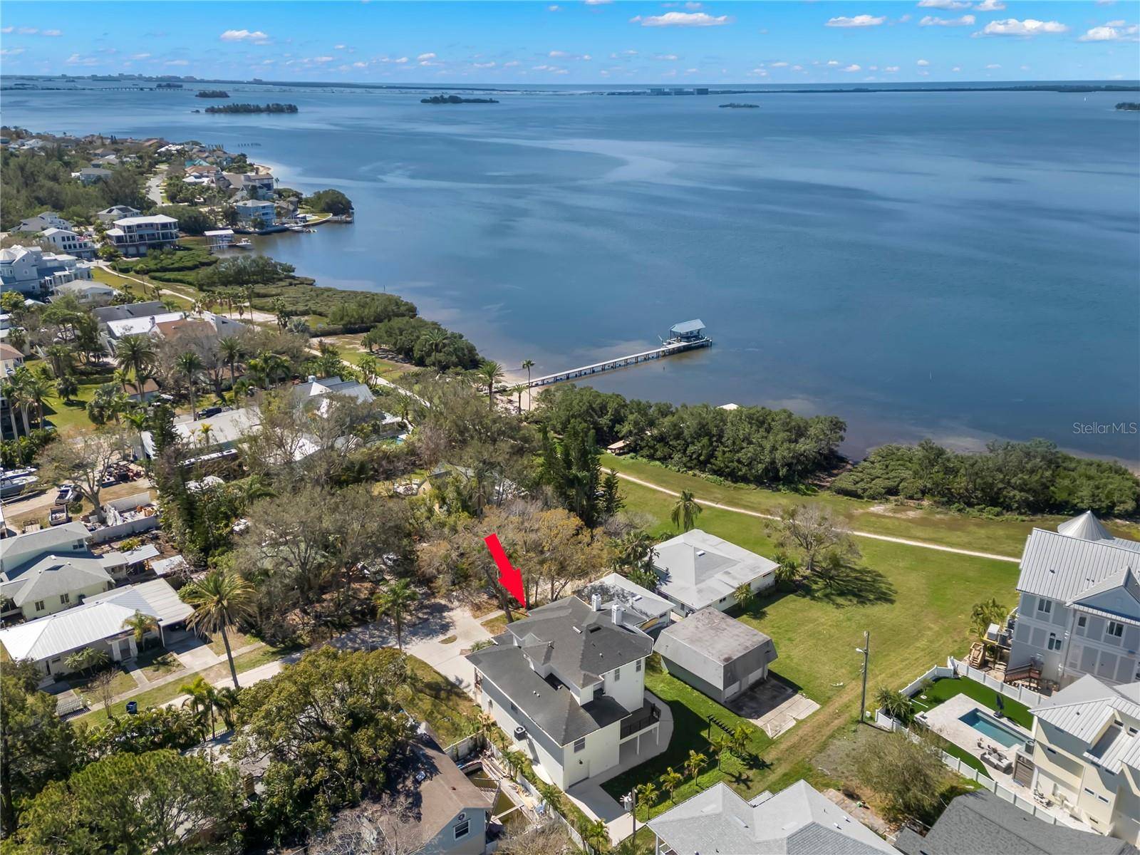 Crystal Beach, FL 34681,606 INDIANA AVE