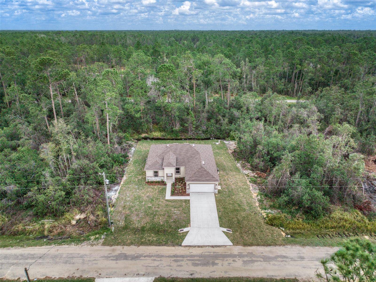 Sebring, FL 33872,8710 CAPILLA ST