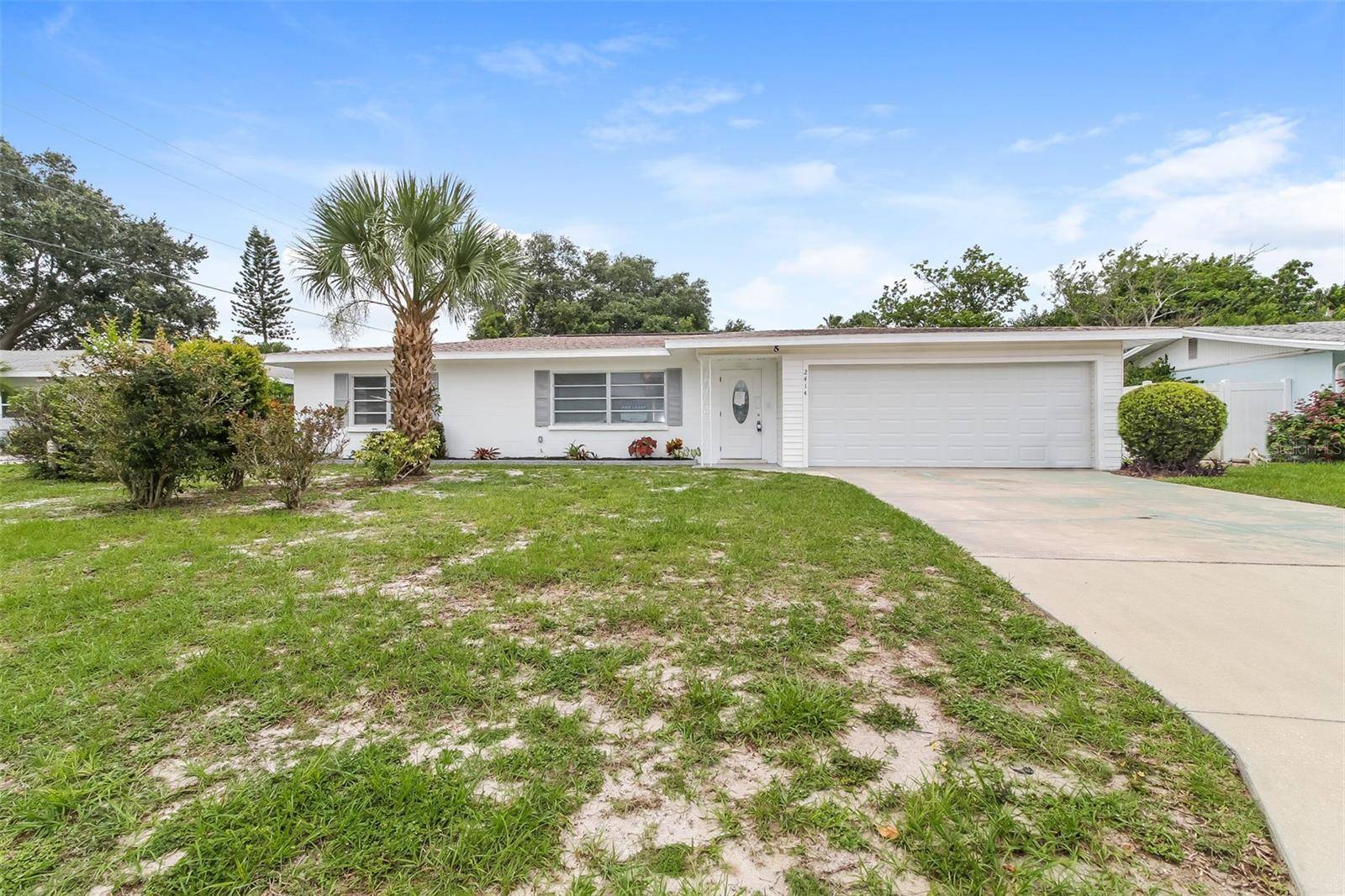 Sarasota, FL 34239,2414 FOSTER LN