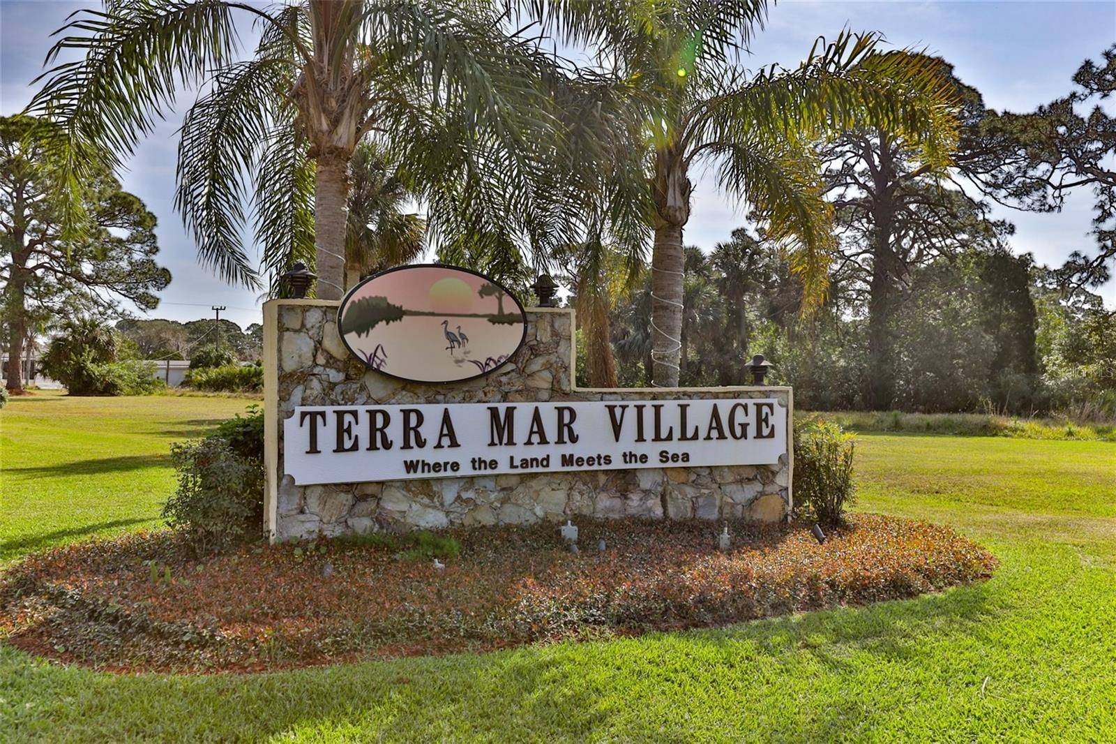Edgewater, FL 32141,4360 WHITING WAY