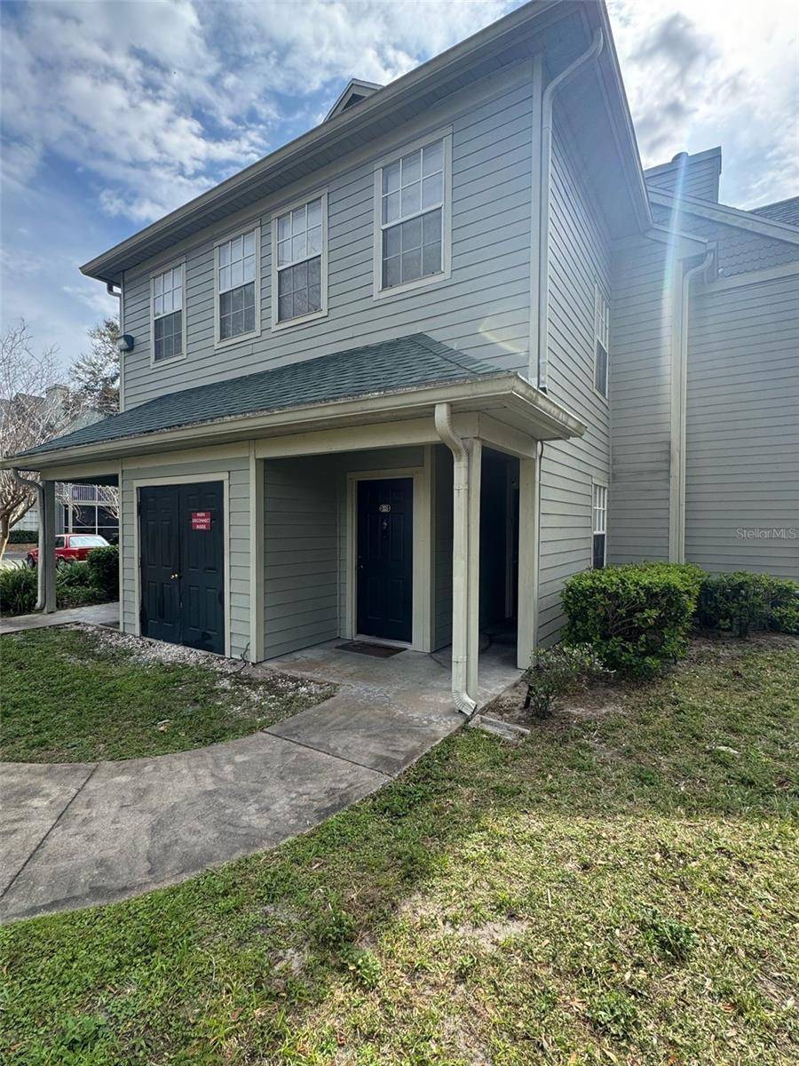 Orlando, FL 32835,6100 WESTGATE DR #203