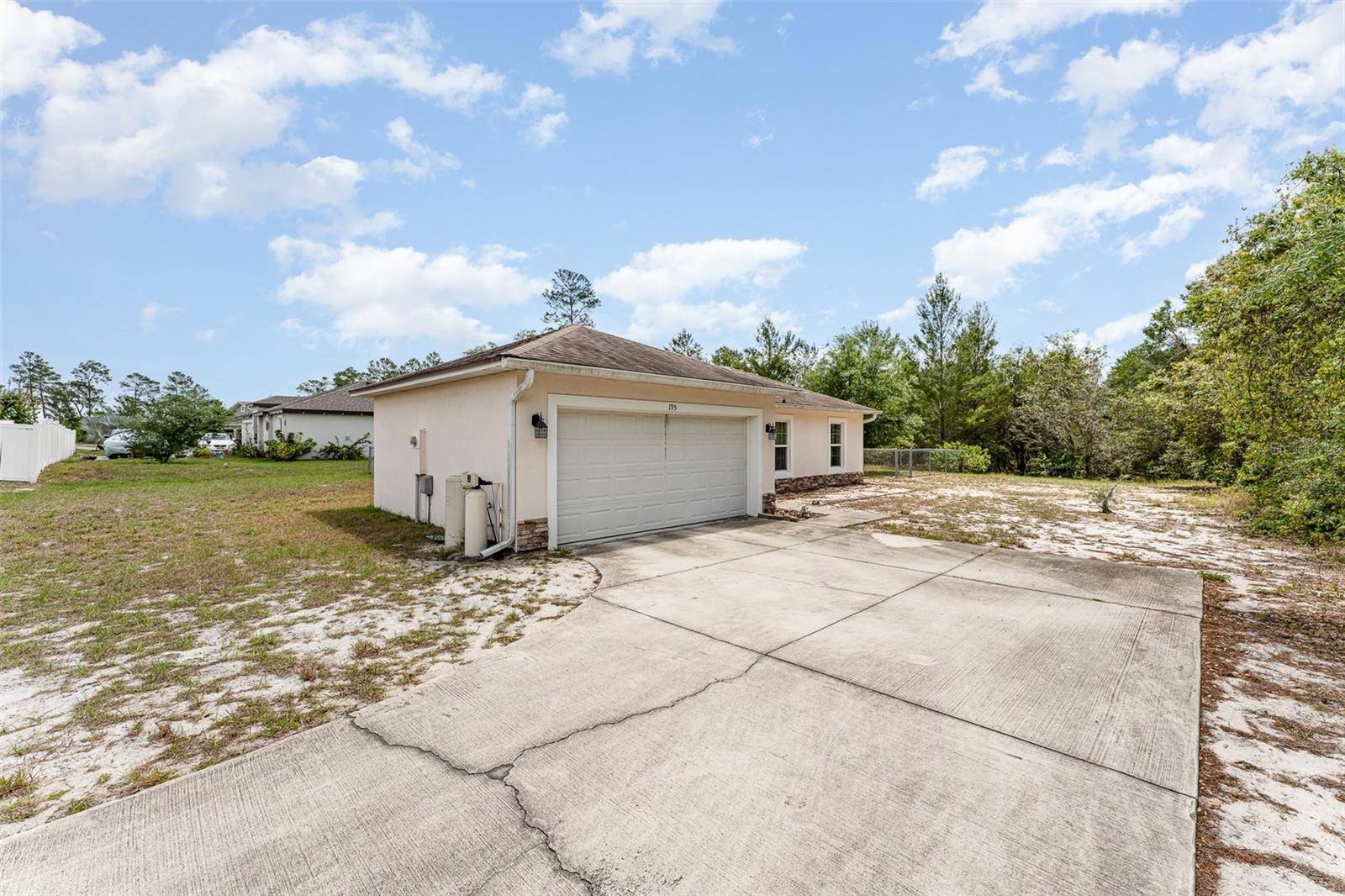 Kissimmee, FL 34759,195 MAPLE DR